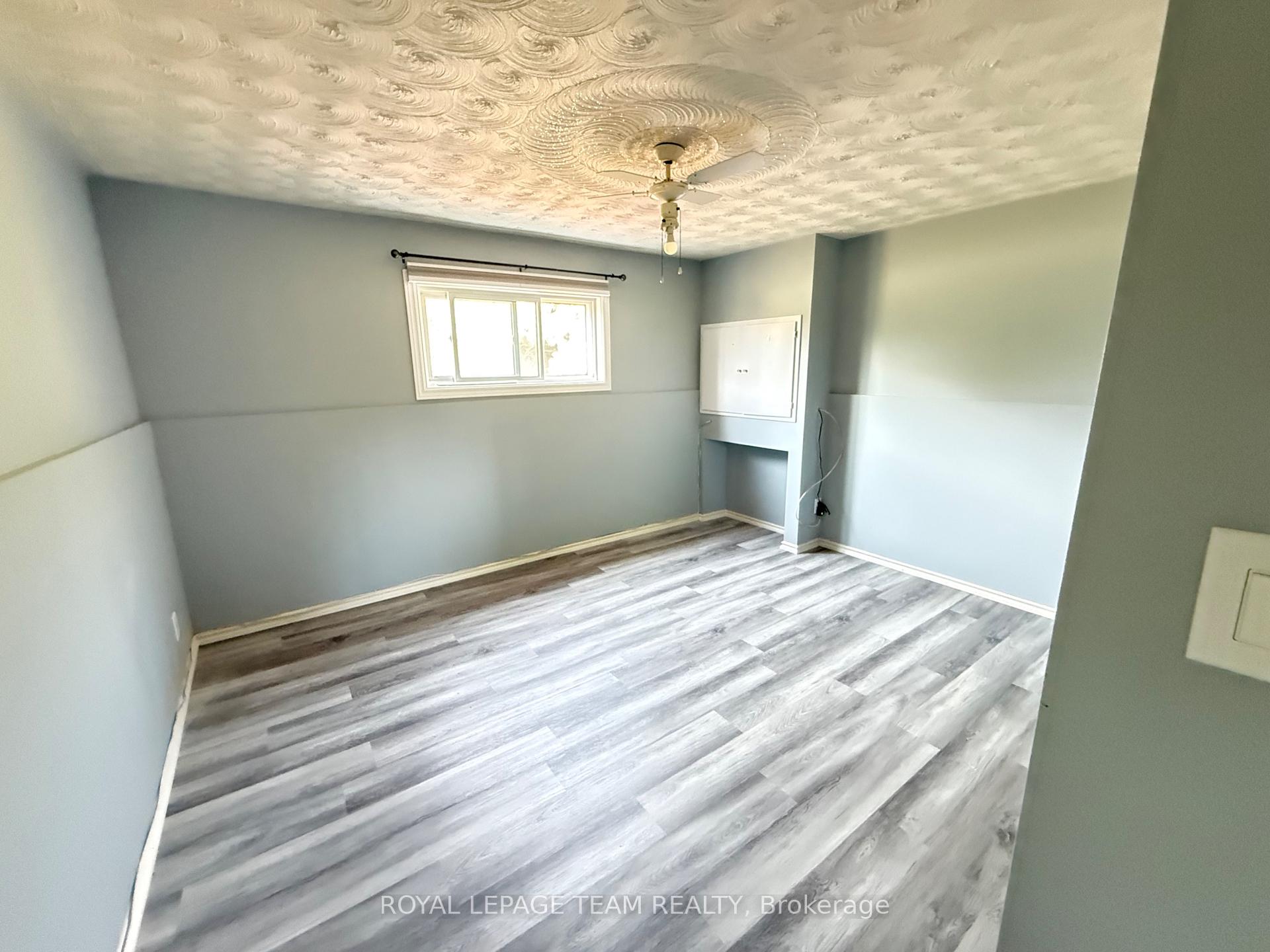 Photo 18 of Unit B, 1523 Maxime Street, Ottawa, Pineview — HOMEH