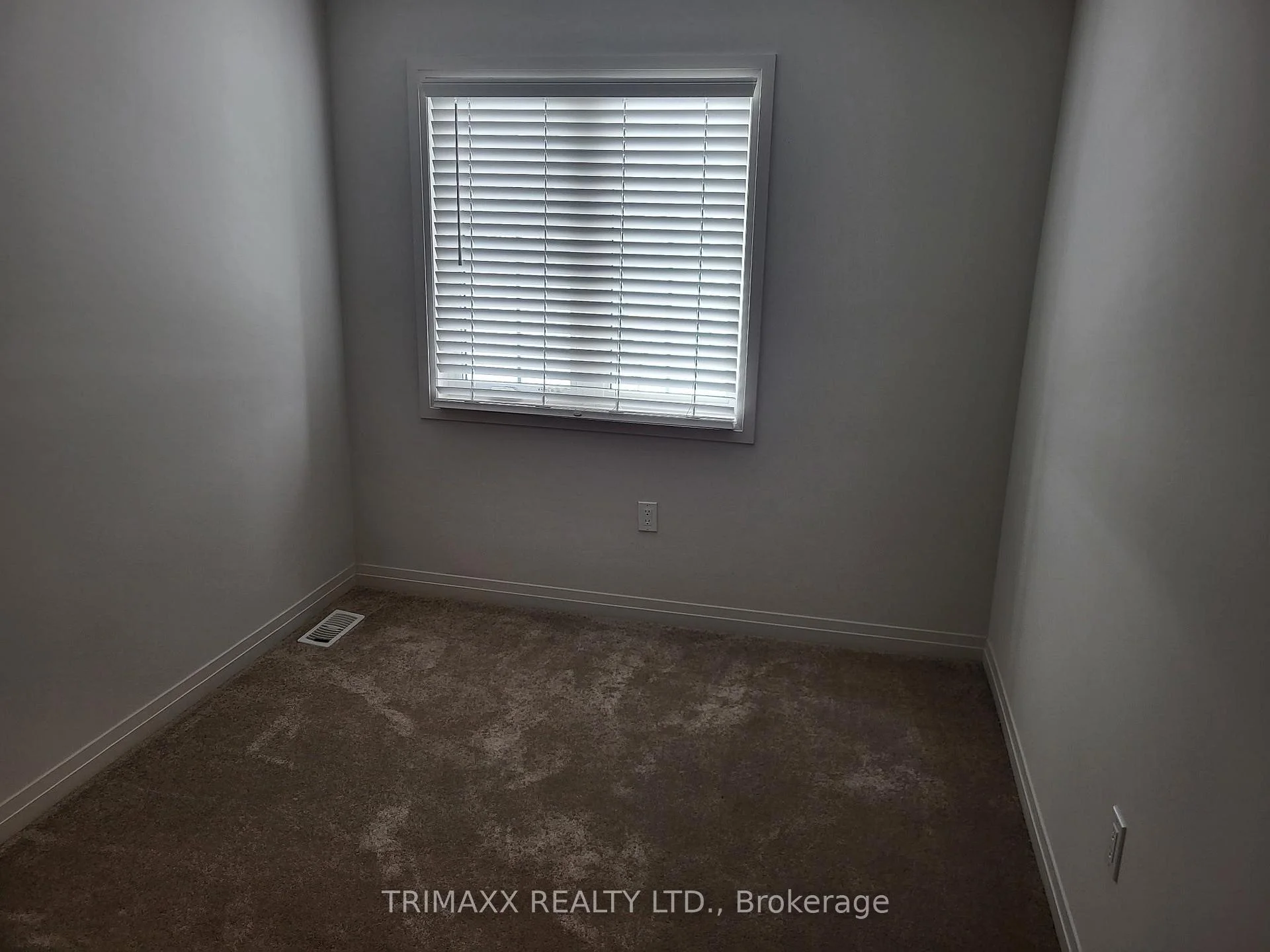 Photo 4 of 116 Middleton Street, Zorra, Thamesford — HOMEH