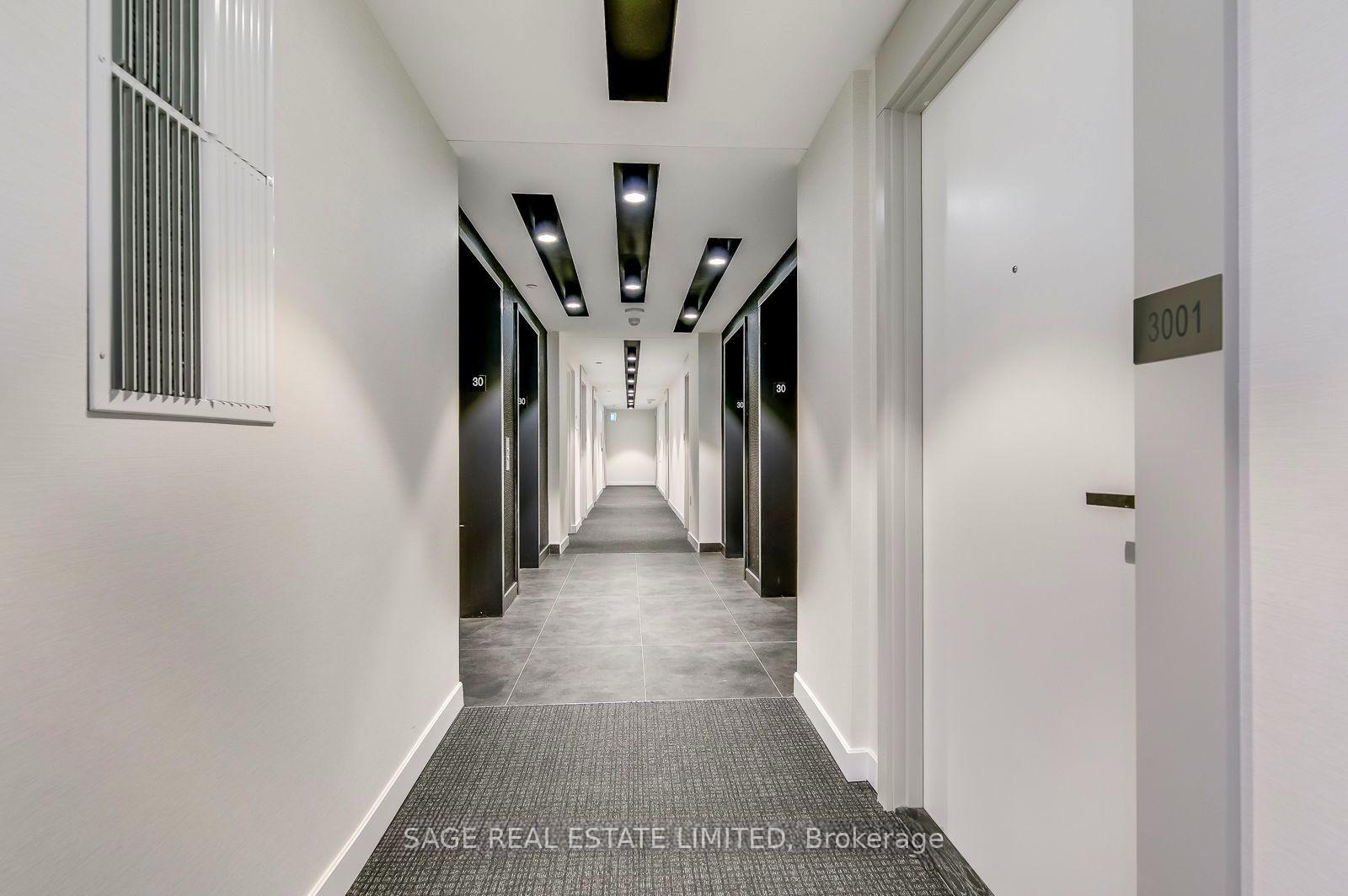Photo 4 of Unit 3001, 99 Broadway Avenue, Toronto, Mount Pleasant West — HOMEH