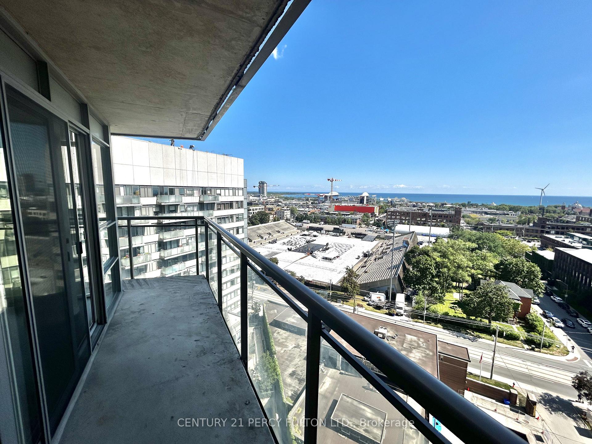 Photo 8 of Unit 1405, 38 Joe Shuster Way, Toronto, South Parkdale — HOMEH
