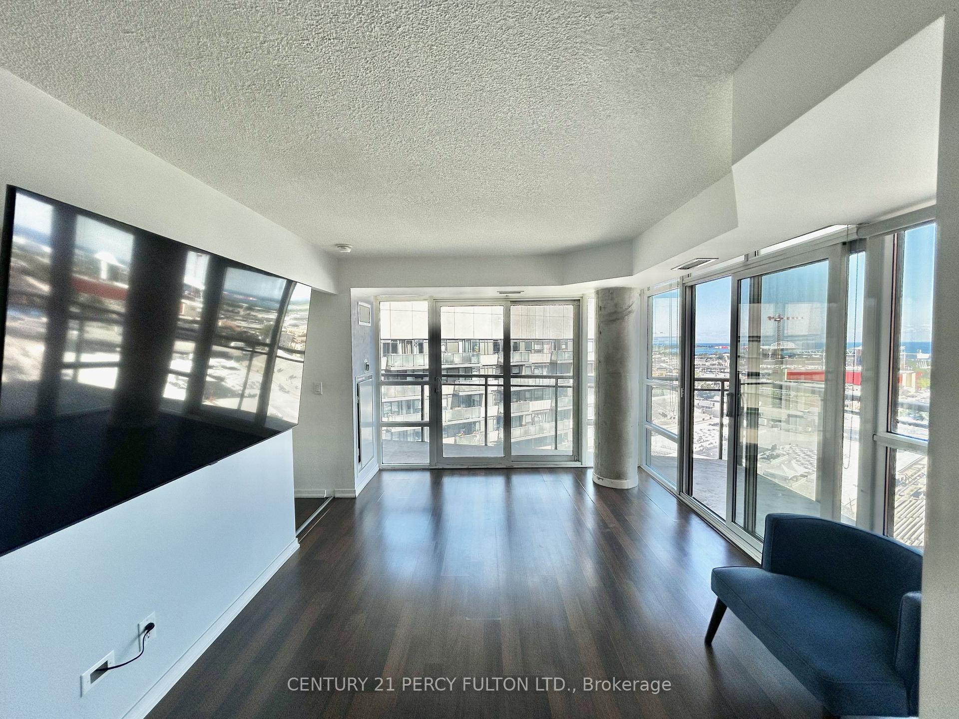 Photo 9 of Unit 1405, 38 Joe Shuster Way, Toronto, South Parkdale — HOMEH