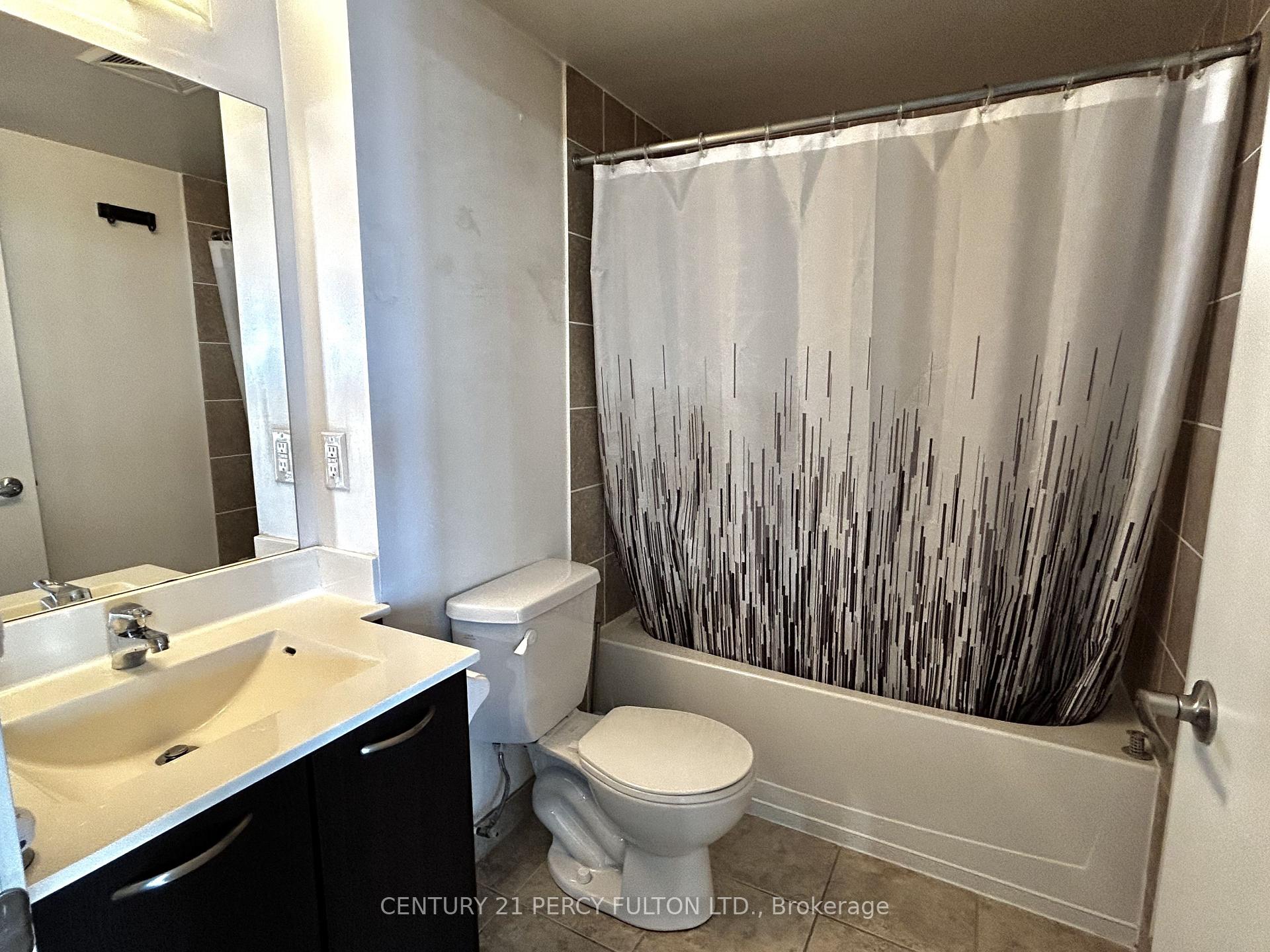 Photo 12 of Unit 1405, 38 Joe Shuster Way, Toronto, South Parkdale — HOMEH