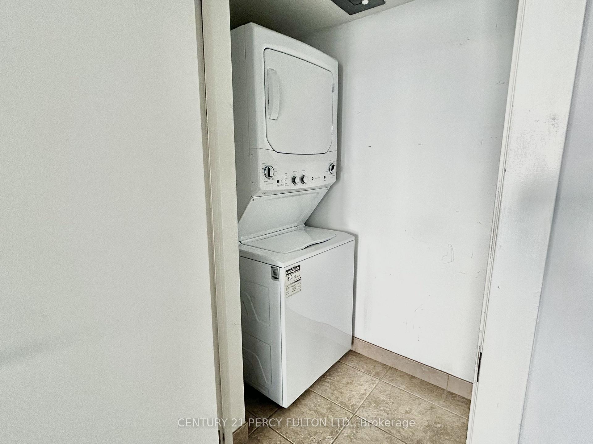 Photo 13 of Unit 1405, 38 Joe Shuster Way, Toronto, South Parkdale — HOMEH