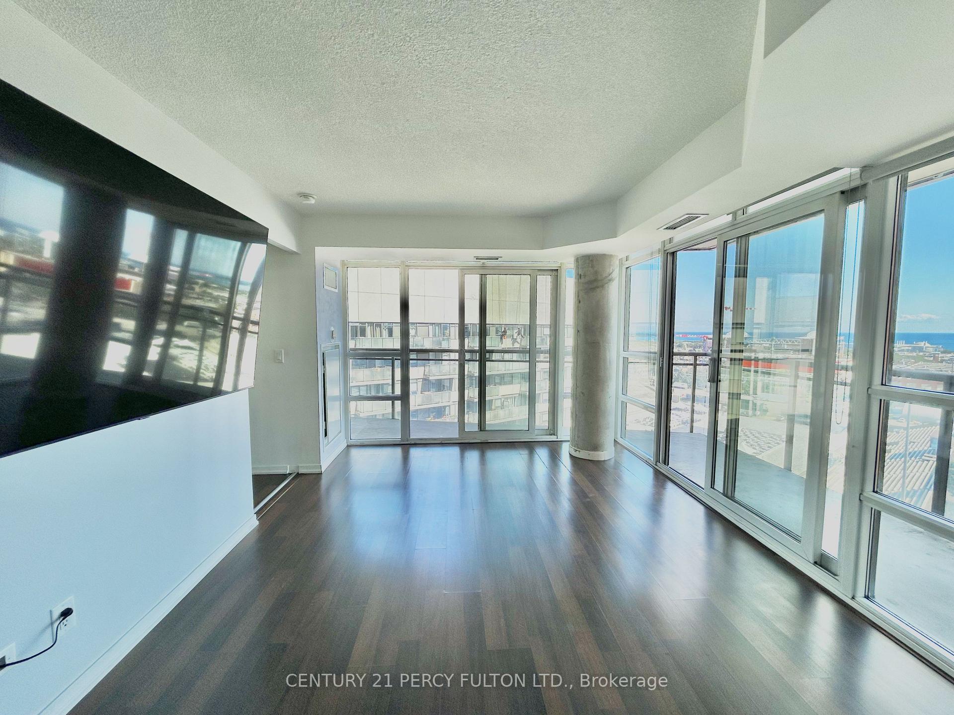 Photo 17 of Unit 1405, 38 Joe Shuster Way, Toronto, South Parkdale — HOMEH