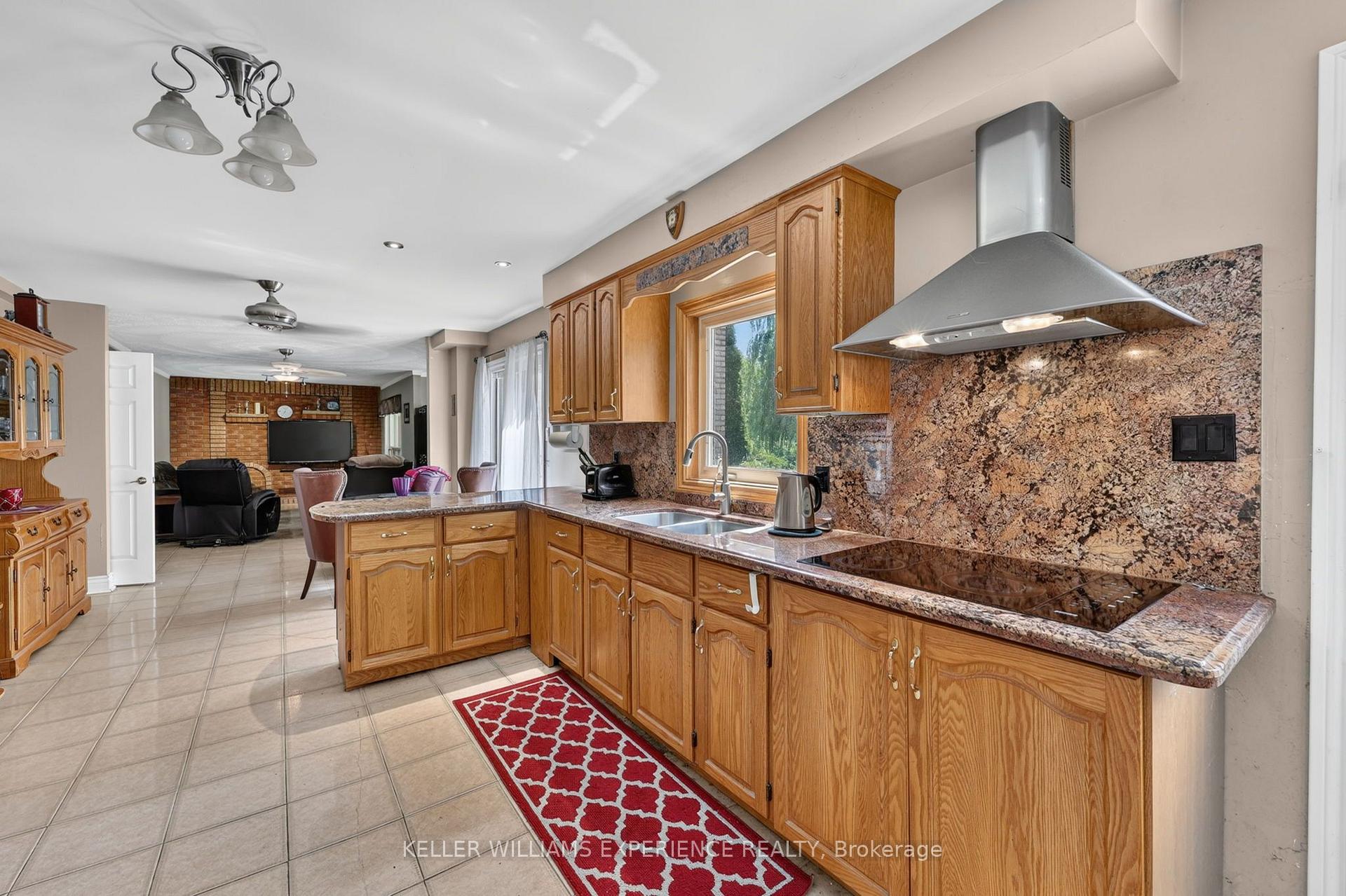 Photo 11 of 2235 Adullam Avenue, Innisfil, Alcona — HOMEH