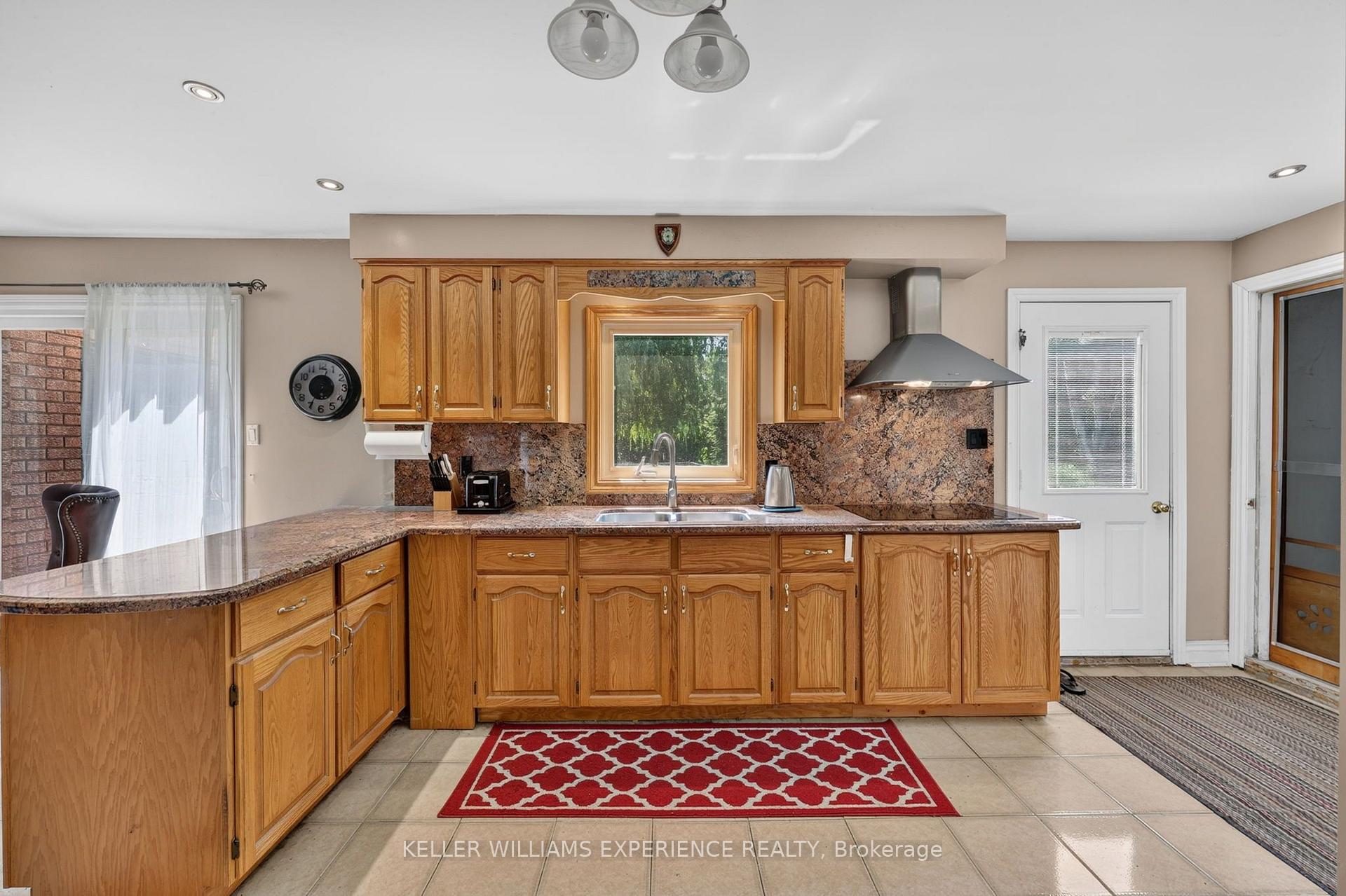 Photo 12 of 2235 Adullam Avenue, Innisfil, Alcona — HOMEH