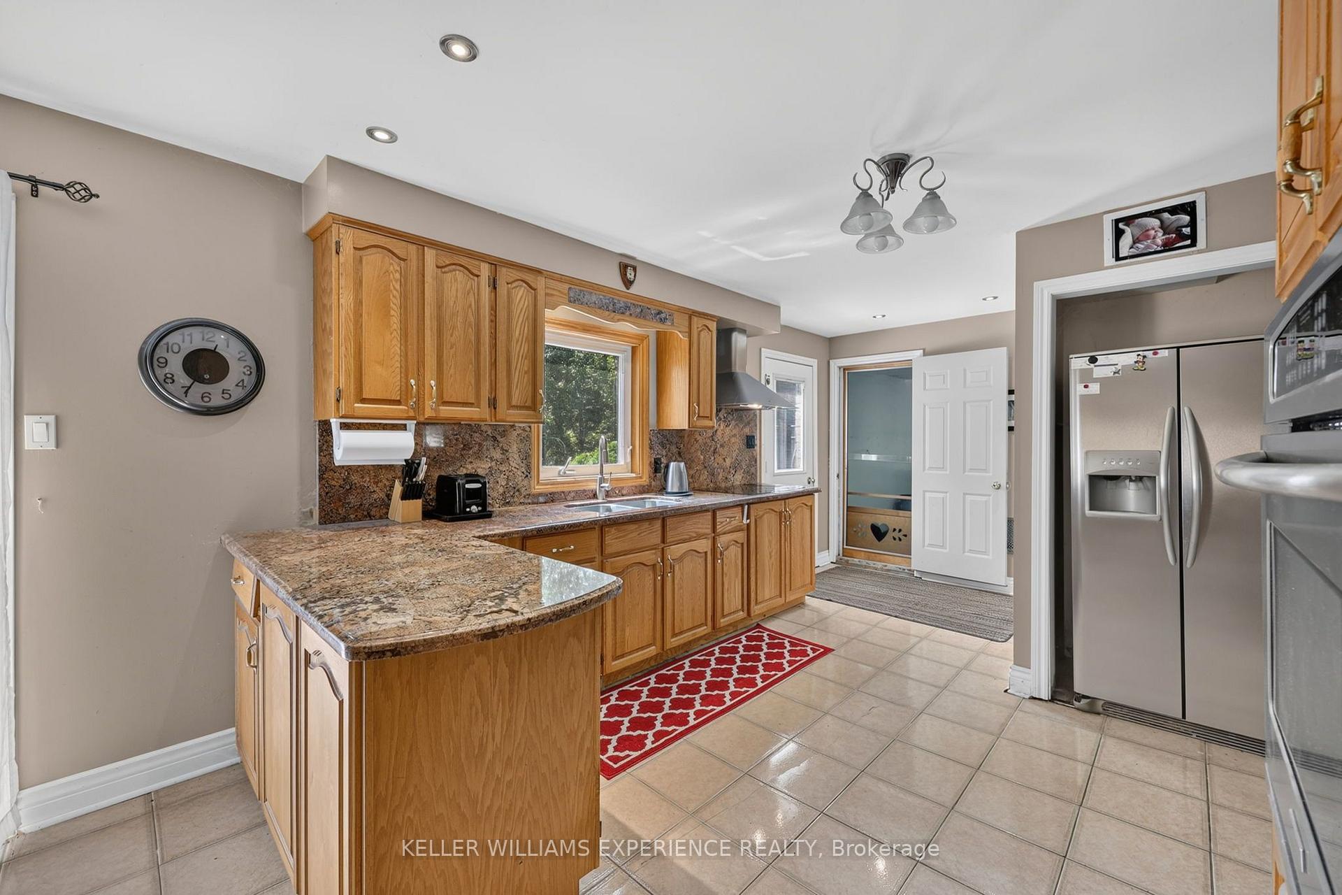 Photo 13 of 2235 Adullam Avenue, Innisfil, Alcona — HOMEH