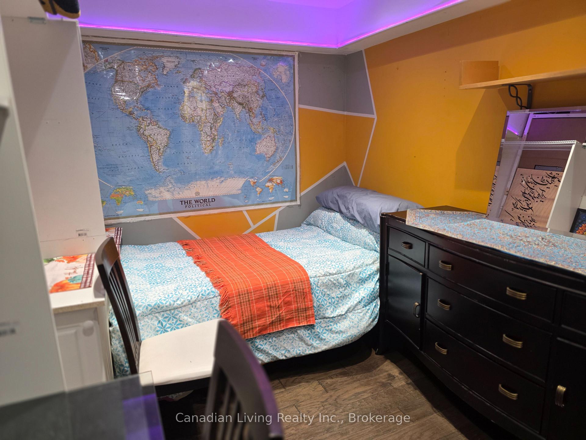 Photo 7 of Unit Lower, 138 Milestone Crescent, Aurora, Aurora Village — HOMEH