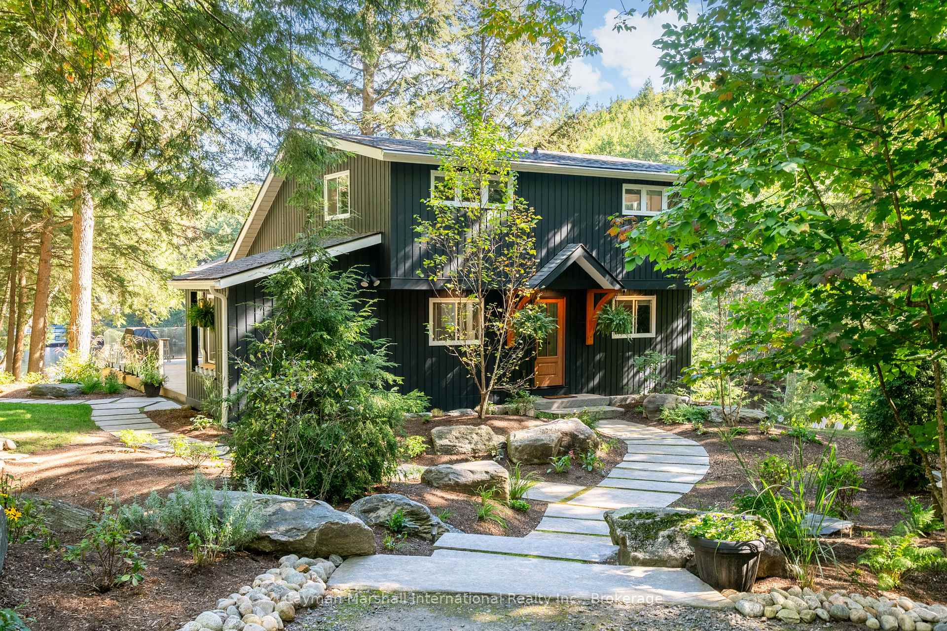 Photo 5 of 1154 Ashforth Drive, Muskoka Lakes, Wood (Muskoka Lakes) — HOMEH