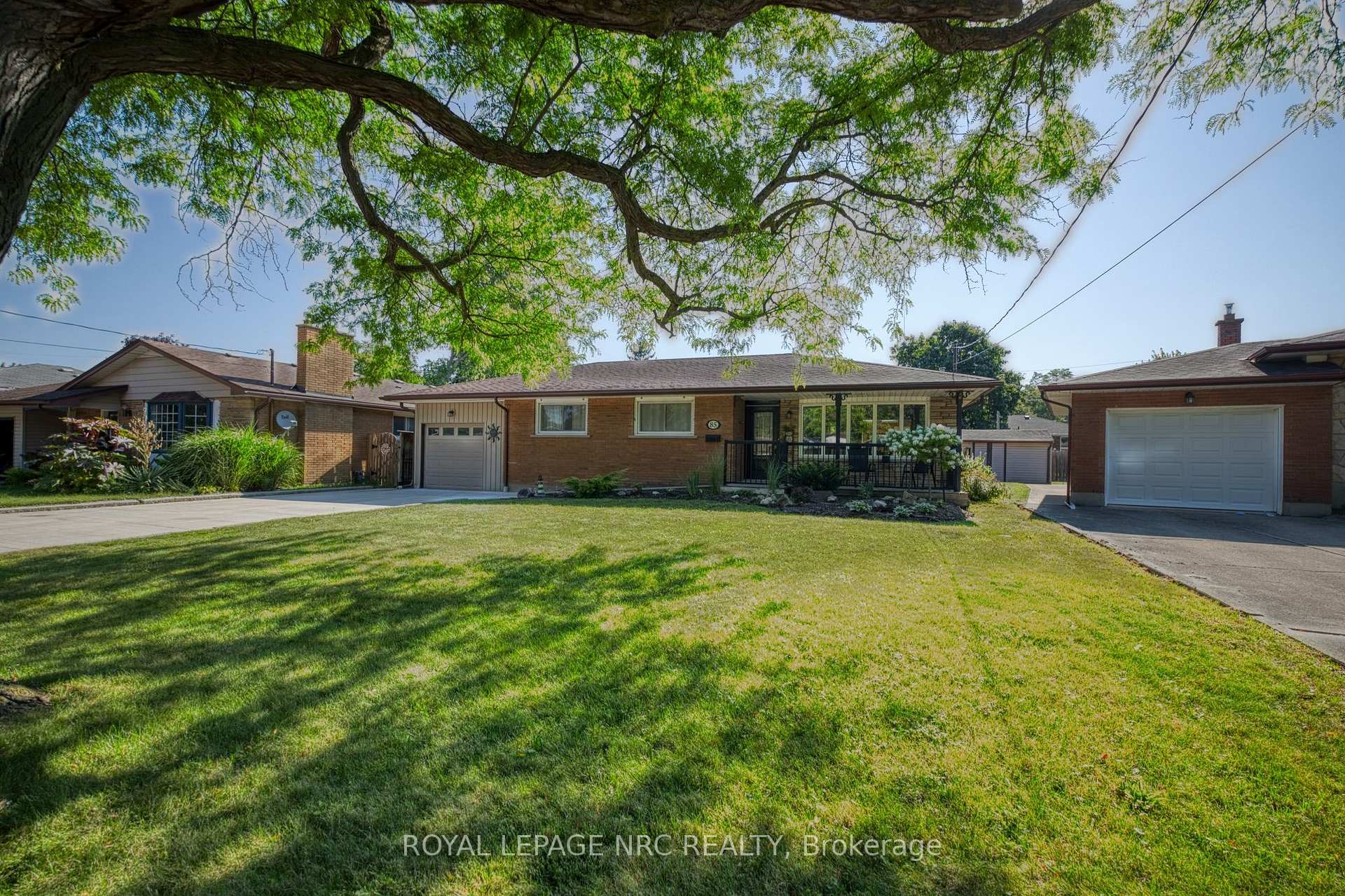Photo 2 of 85 Regent Drive, St. Catharines, Vine/Linwell — HOMEH