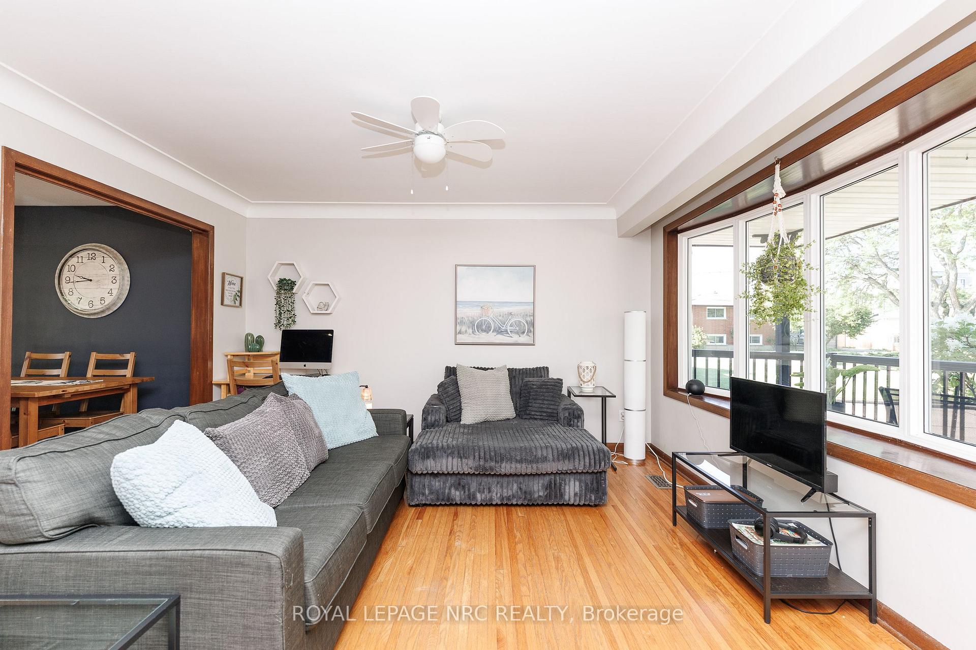 Photo 7 of 85 Regent Drive, St. Catharines, Vine/Linwell — HOMEH