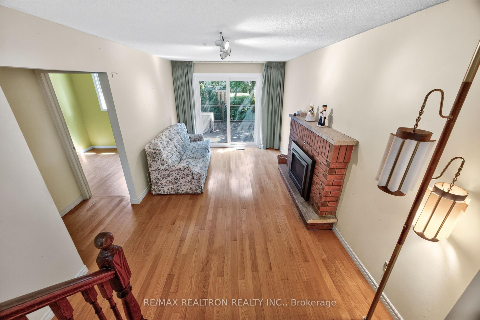 Photo 19 of 29 Springhead Gardens, Richmond Hill, North Richvale — HOMEH