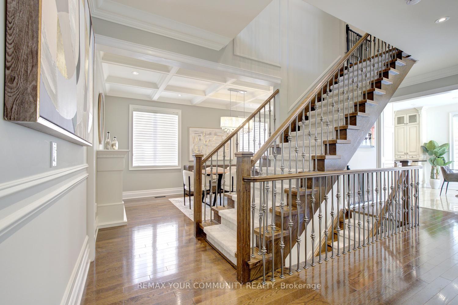 Photo 7 of 199 Ivy Glen Drive, Vaughan, Patterson — HOMEH