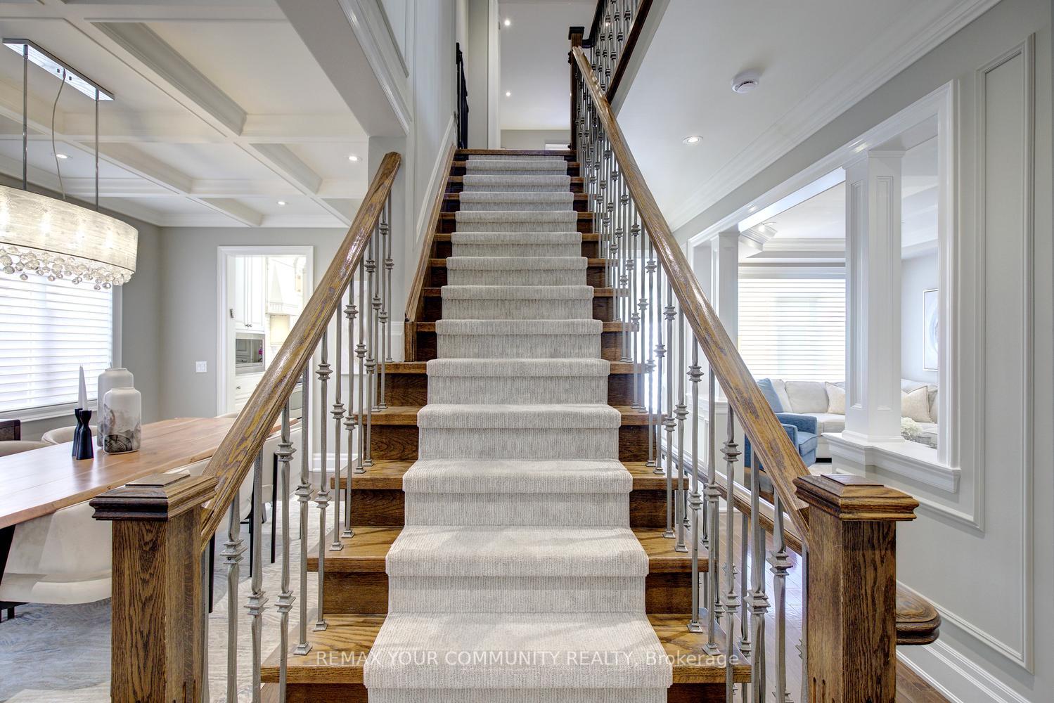Photo 25 of 199 Ivy Glen Drive, Vaughan, Patterson — HOMEH
