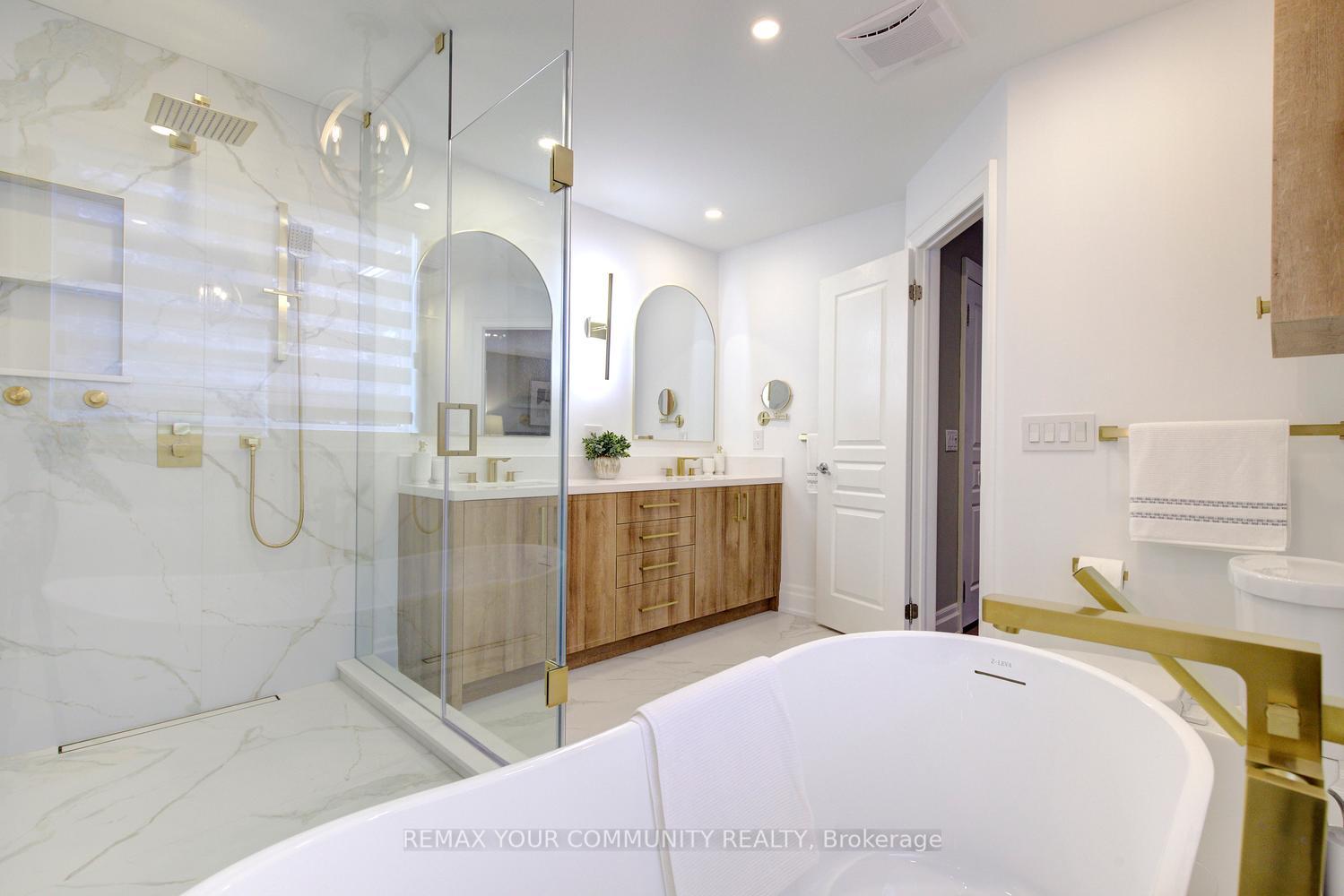 Photo 29 of 199 Ivy Glen Drive, Vaughan, Patterson — HOMEH