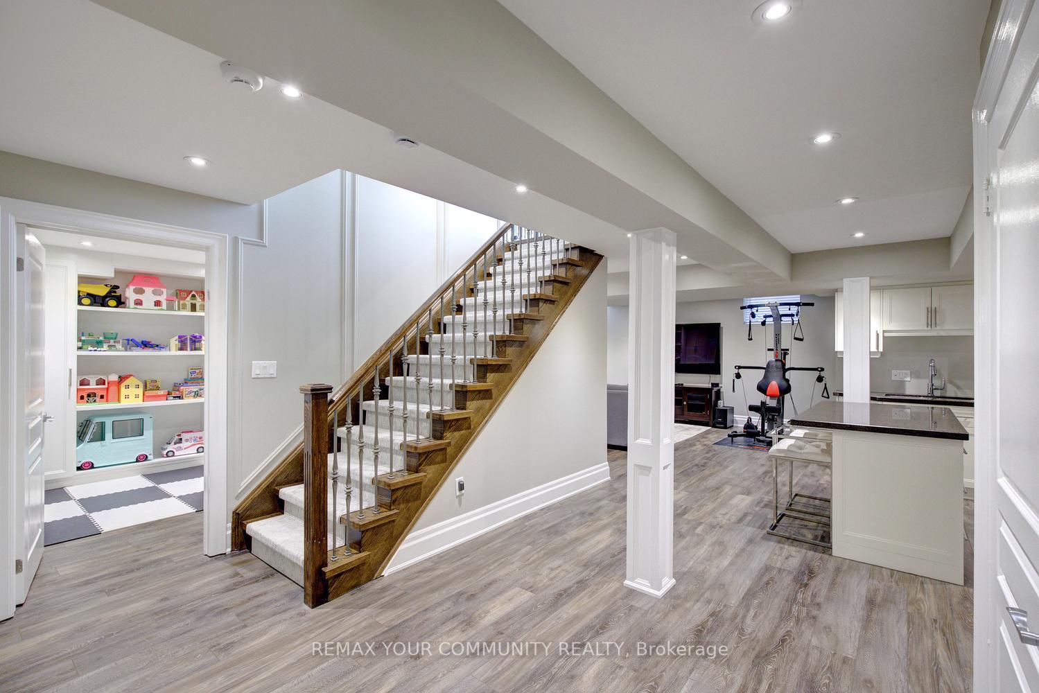 Photo 41 of 199 Ivy Glen Drive, Vaughan, Patterson — HOMEH