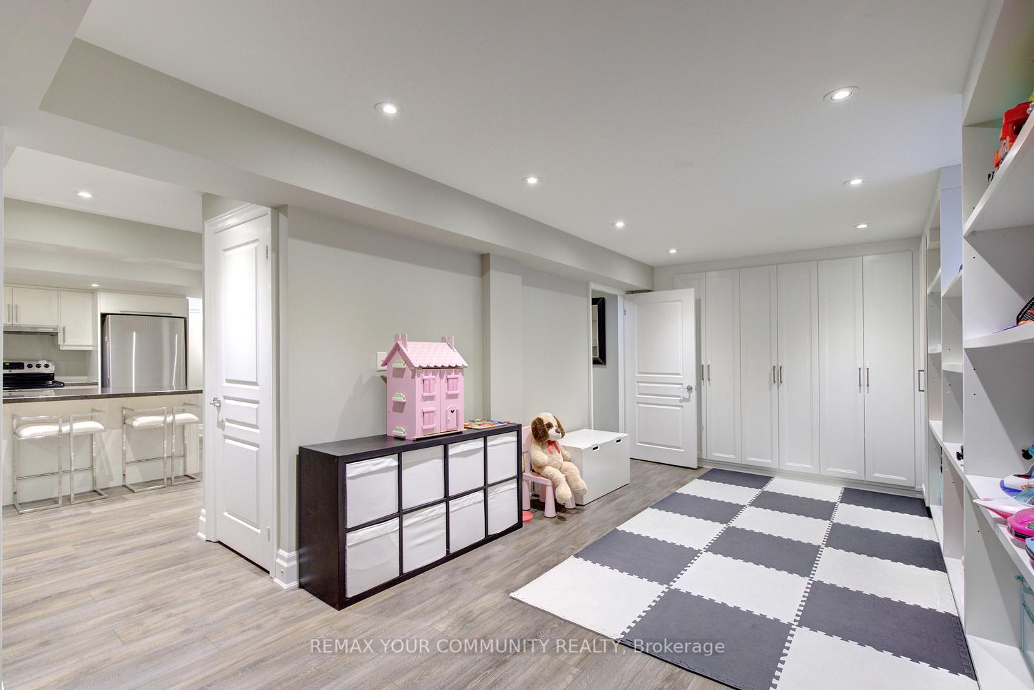 Photo 43 of 199 Ivy Glen Drive, Vaughan, Patterson — HOMEH