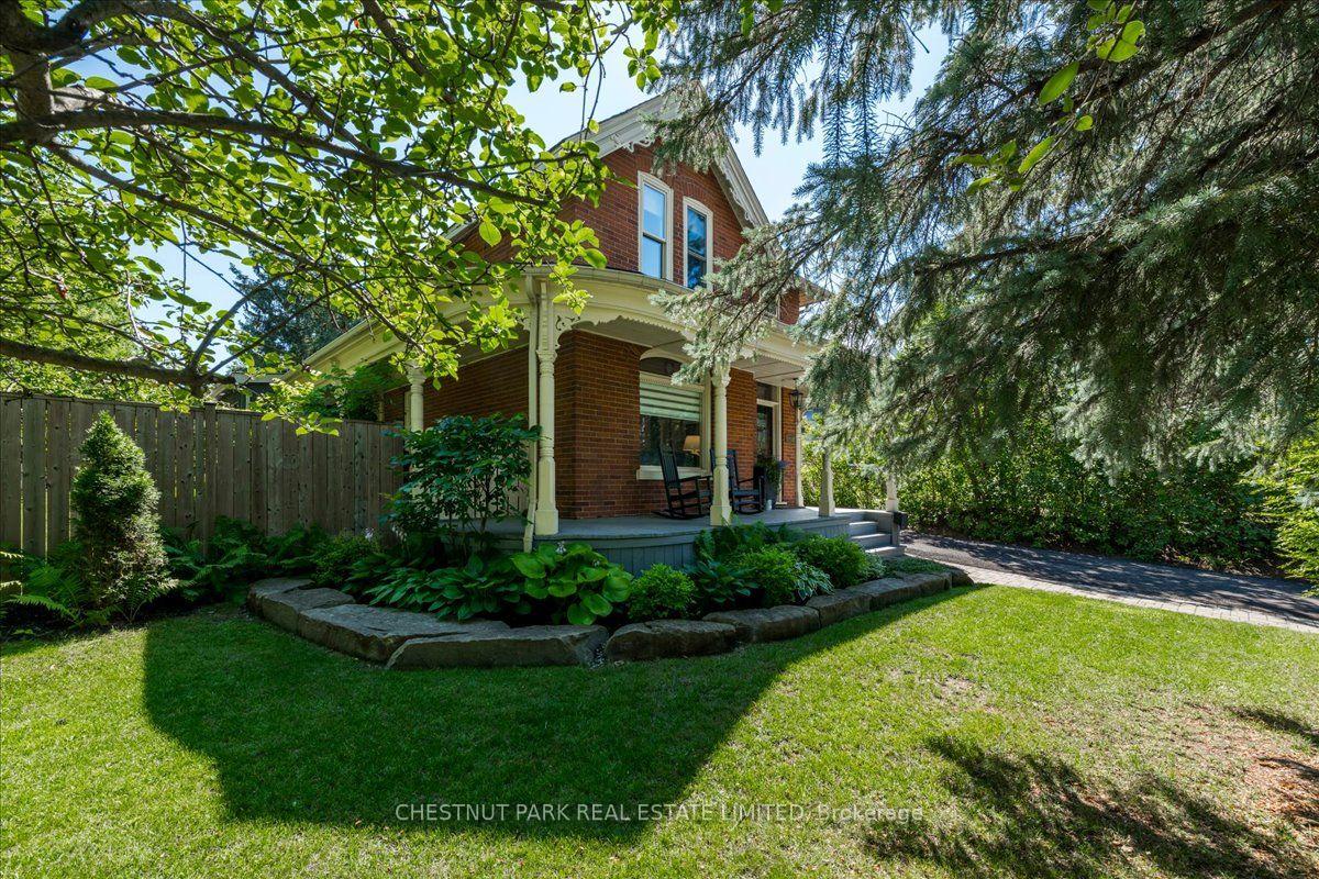 Photo 2 of 72 Burton Avenue, Barrie, Allandale — HOMEH