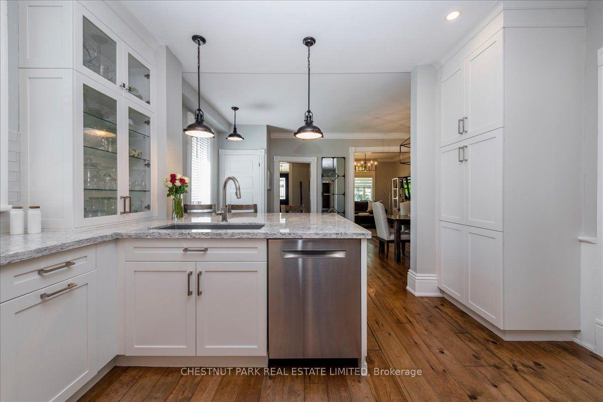 Photo 12 of 72 Burton Avenue, Barrie, Allandale — HOMEH