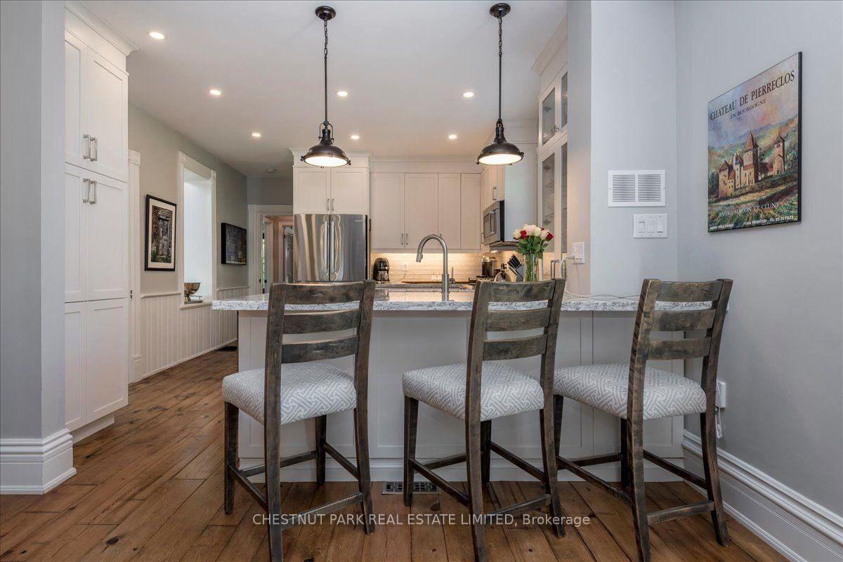 Photo 13 of 72 Burton Avenue, Barrie, Allandale — HOMEH