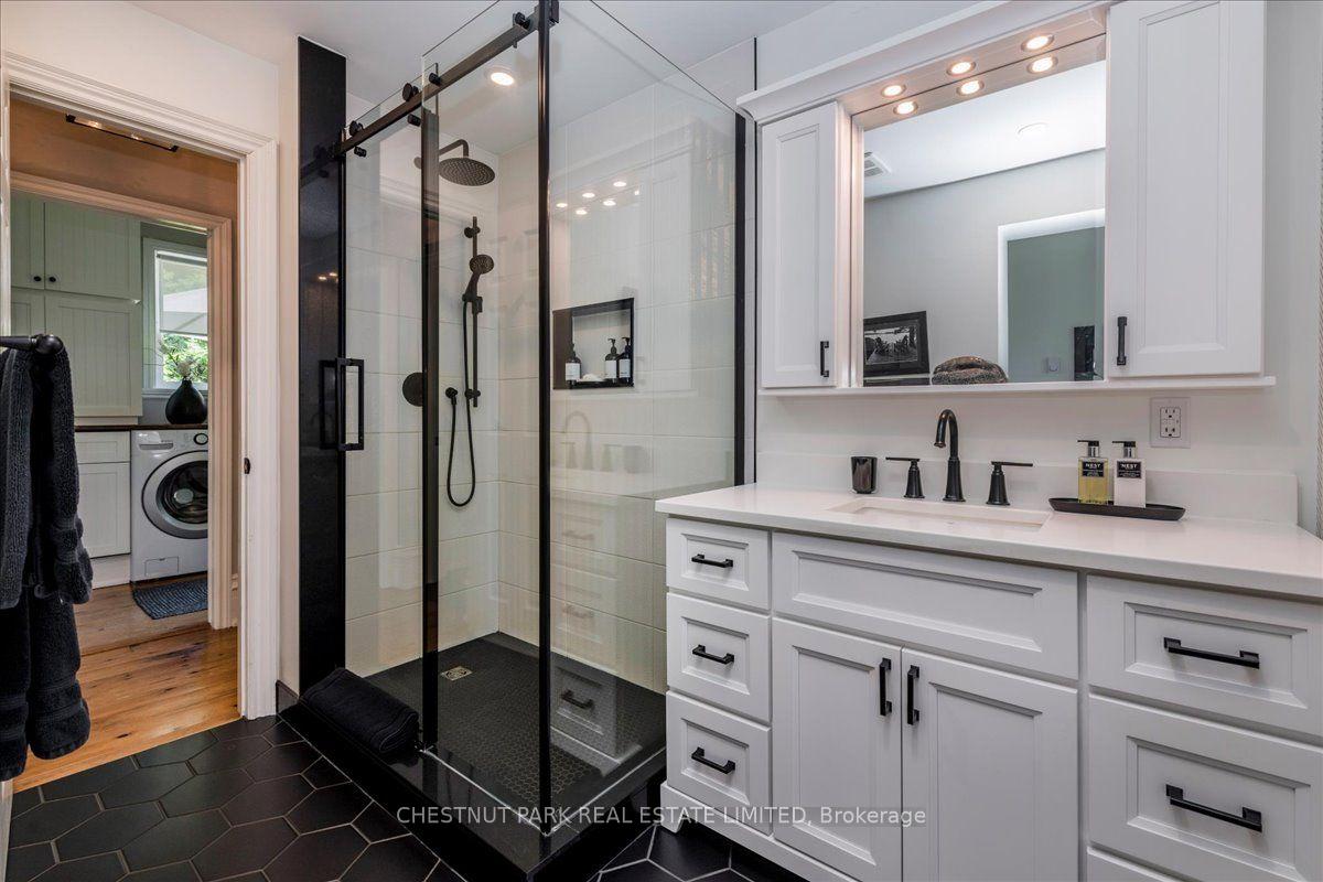 Photo 20 of 72 Burton Avenue, Barrie, Allandale — HOMEH