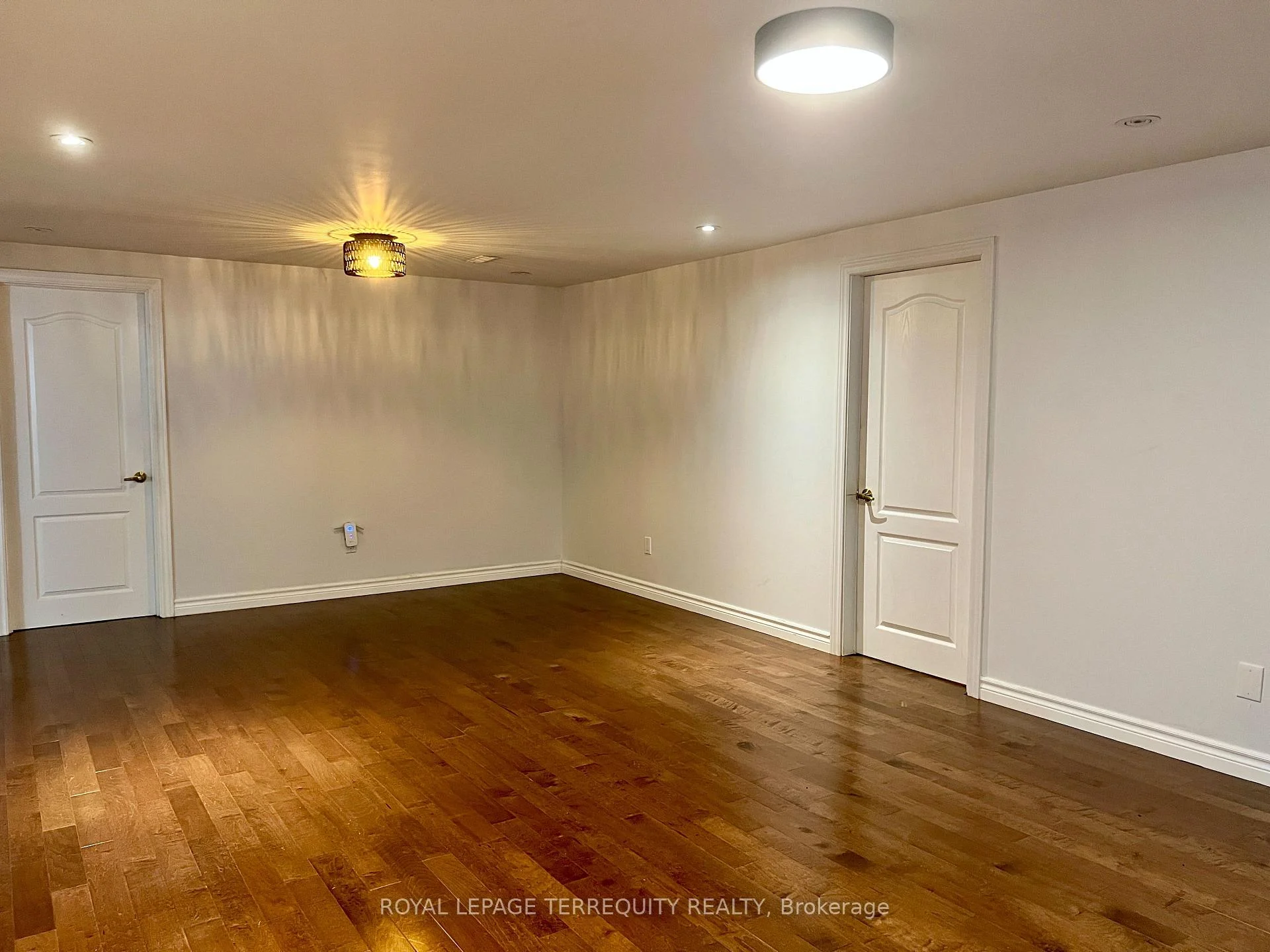 Photo 46 of Unit Lower, 896 Fourth Street, Mississauga, Lakeview — HOMEH