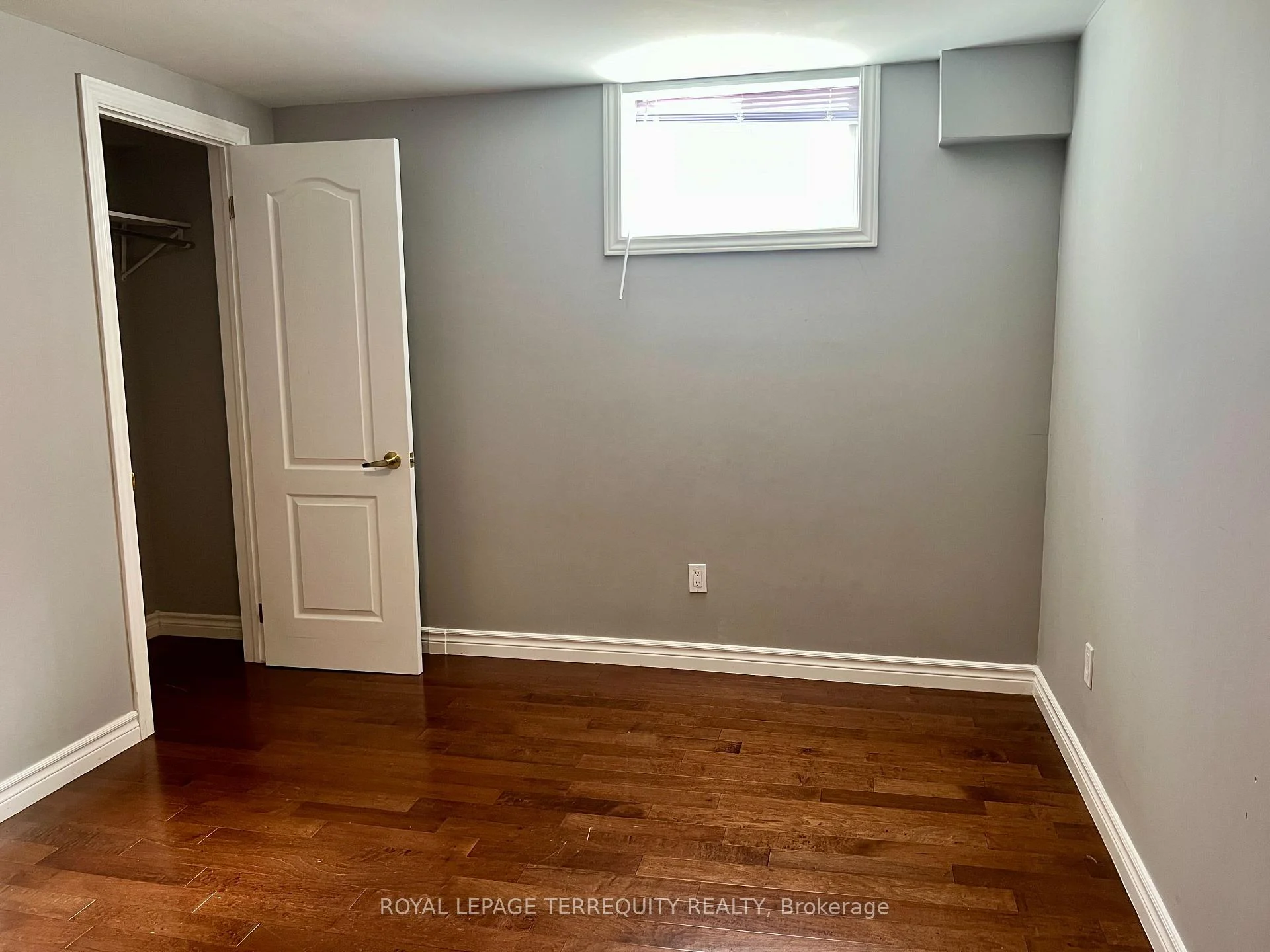 Photo 56 of Unit Lower, 896 Fourth Street, Mississauga, Lakeview — HOMEH