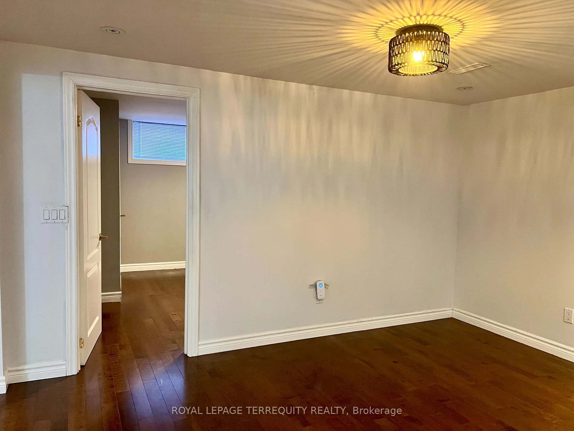 Photo 59 of Unit Lower, 896 Fourth Street, Mississauga, Lakeview — HOMEH
