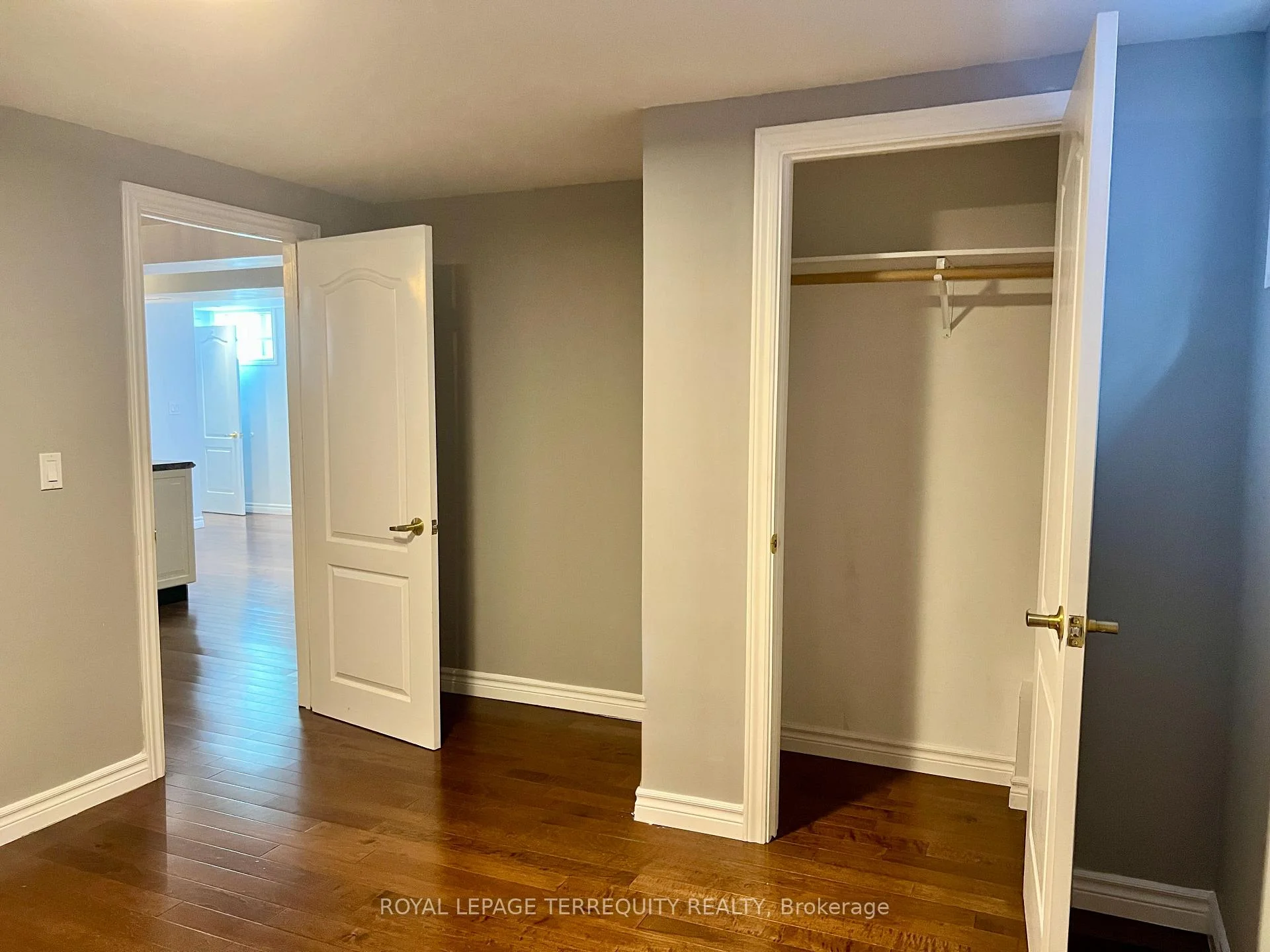 Photo 64 of Unit Lower, 896 Fourth Street, Mississauga, Lakeview — HOMEH