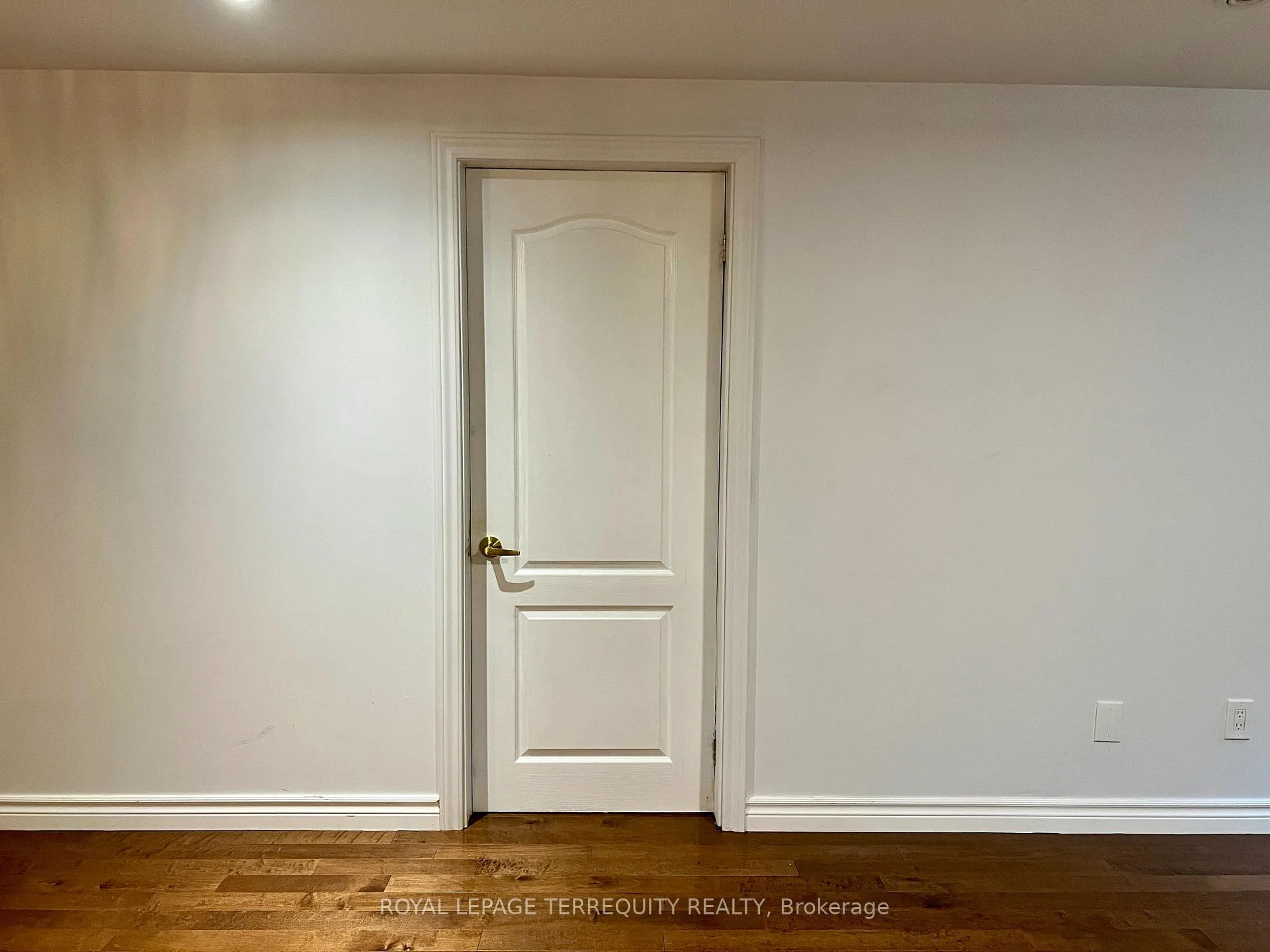 Photo 70 of Unit Lower, 896 Fourth Street, Mississauga, Lakeview — HOMEH