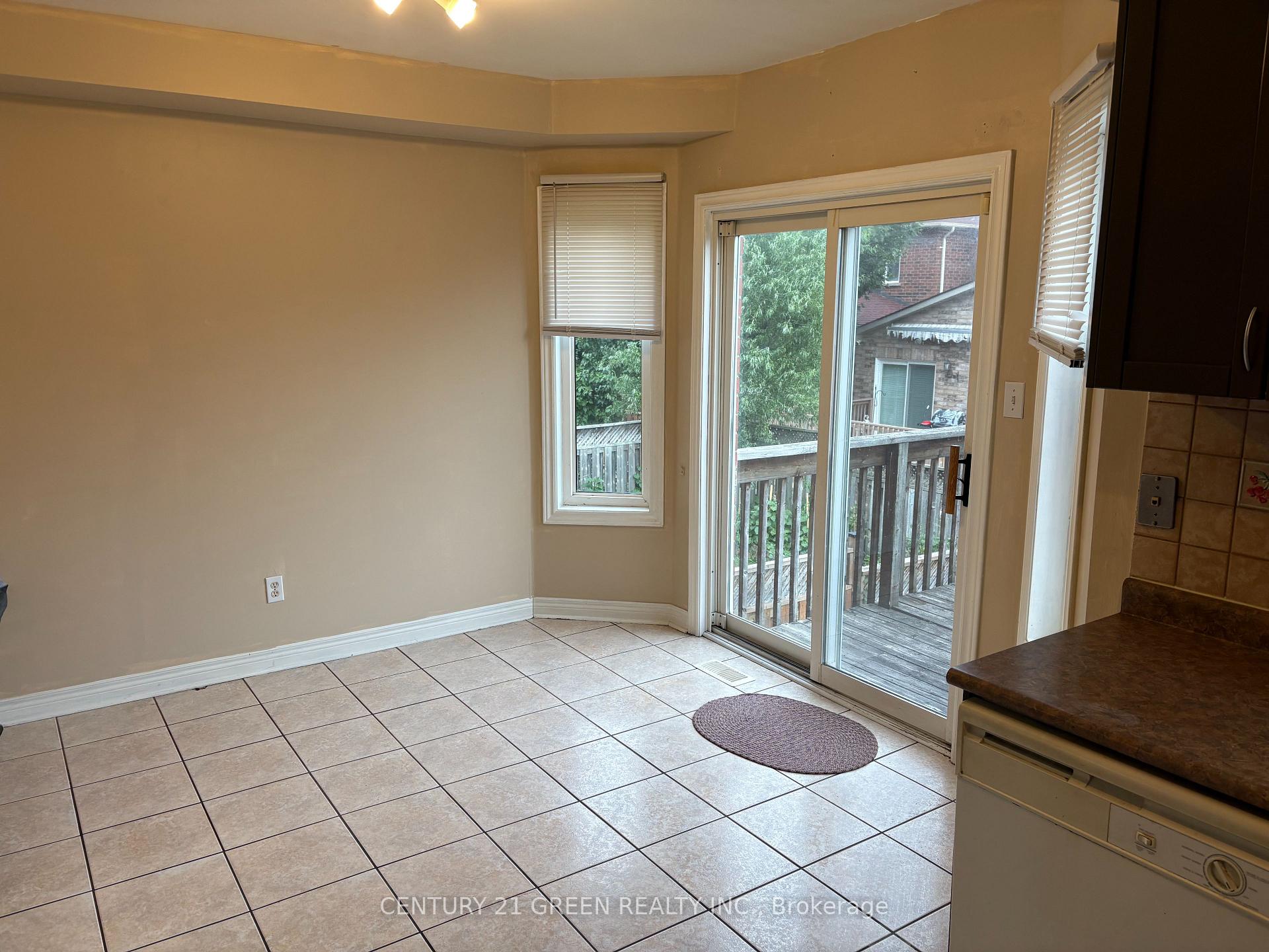 Photo 11 of Unit (Upper), 598 Dolly Bird Lane, Mississauga, Meadowvale Village — HOMEH