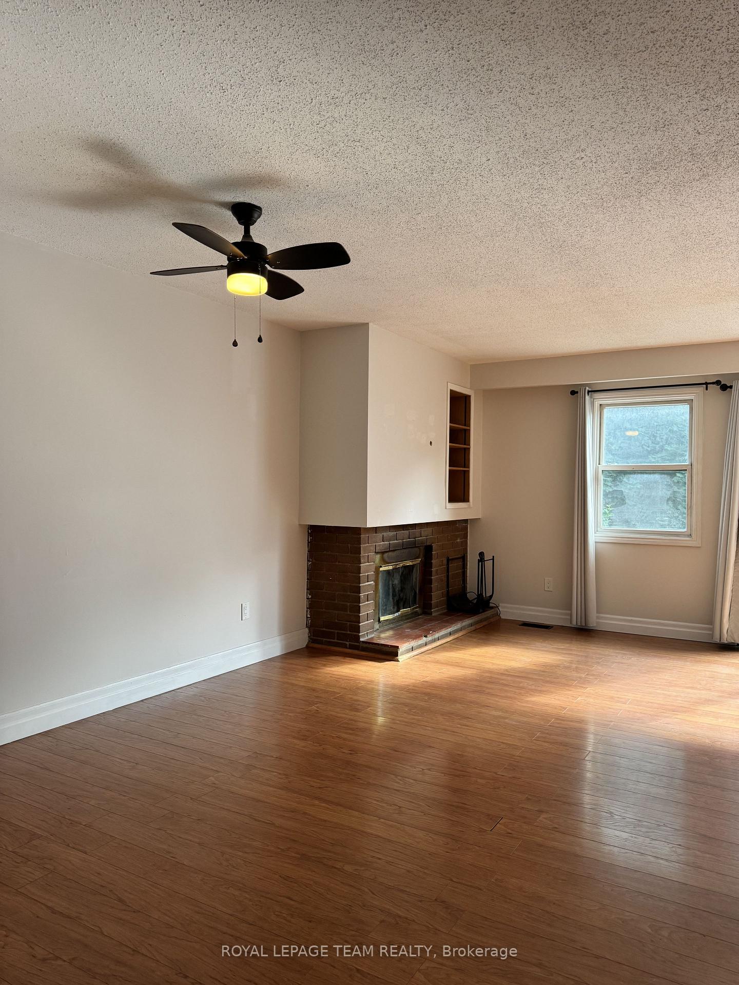 Photo 10 of 145 Penfield Drive, Ottawa, Kanata - Beaverbrook — HOMEH