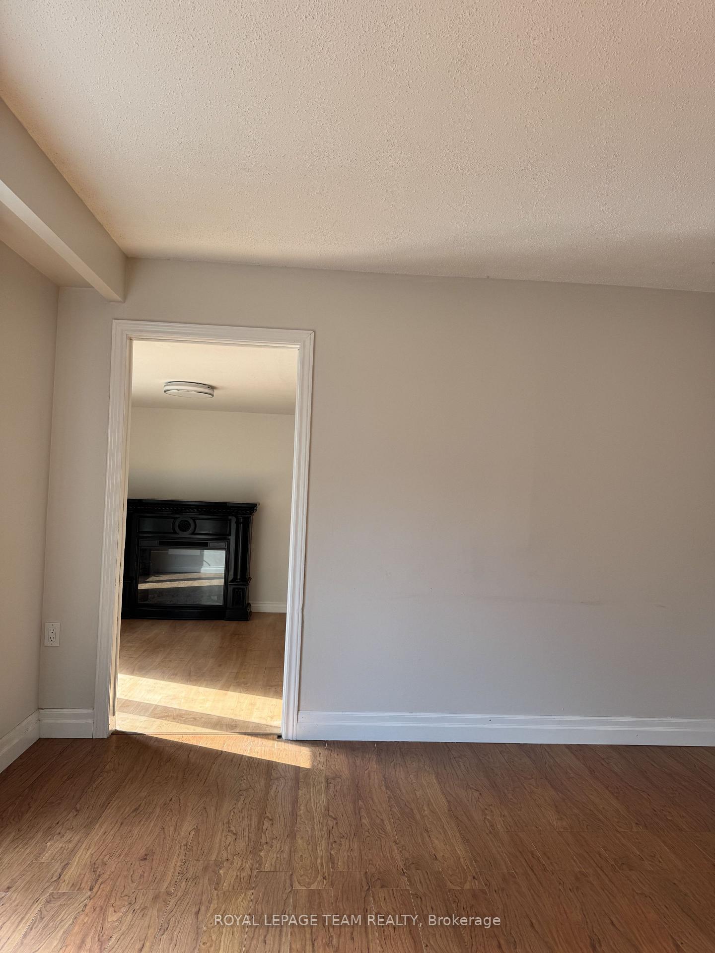 Photo 13 of 145 Penfield Drive, Ottawa, Kanata - Beaverbrook — HOMEH