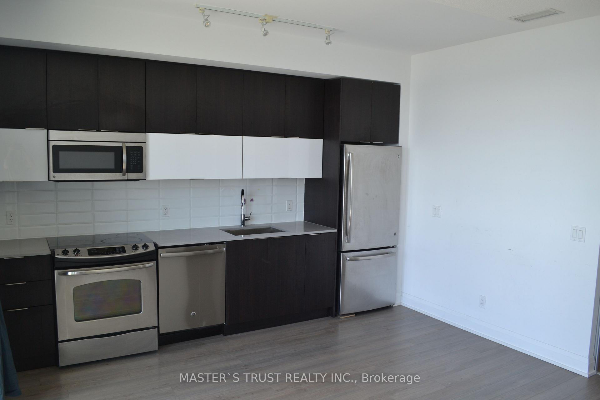 Photo 4 of Unit 2902, 56 Annie Craig Drive, Etobicoke, Mimico — HOMEH