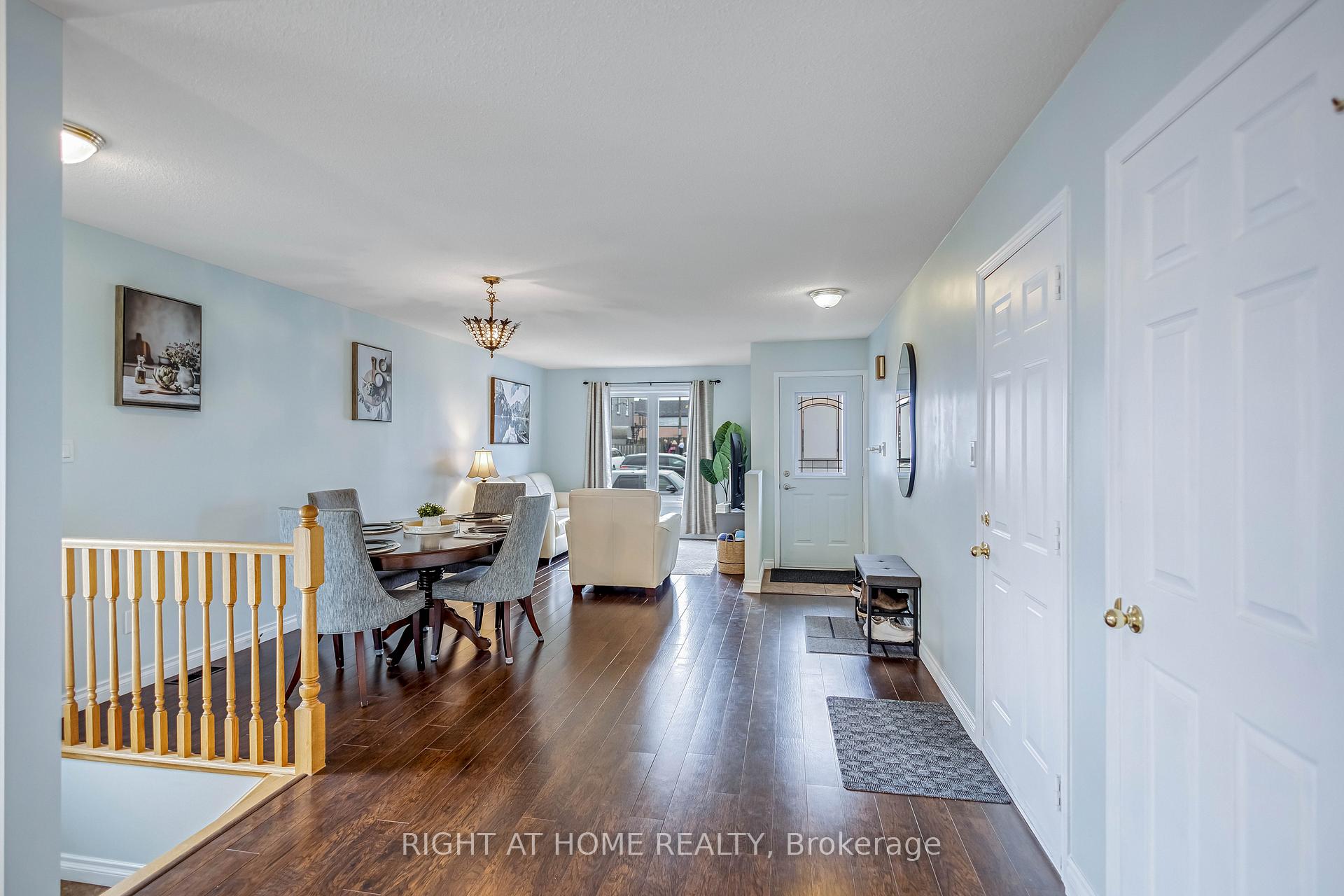 Photo 7 of 8 Brantdale Avenue, Hamilton, Southam — HOMEH