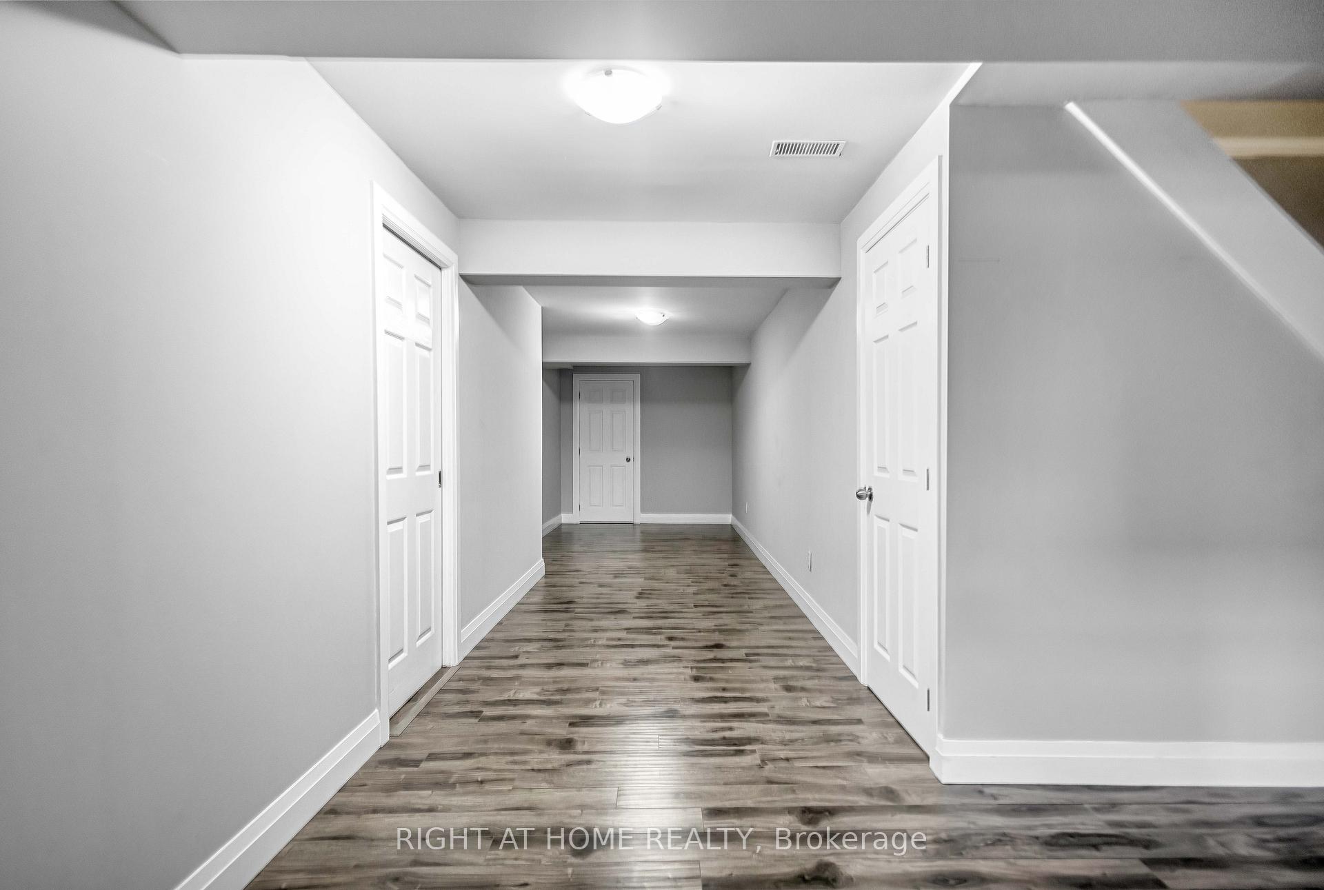 Photo 21 of 8 Brantdale Avenue, Hamilton, Southam — HOMEH