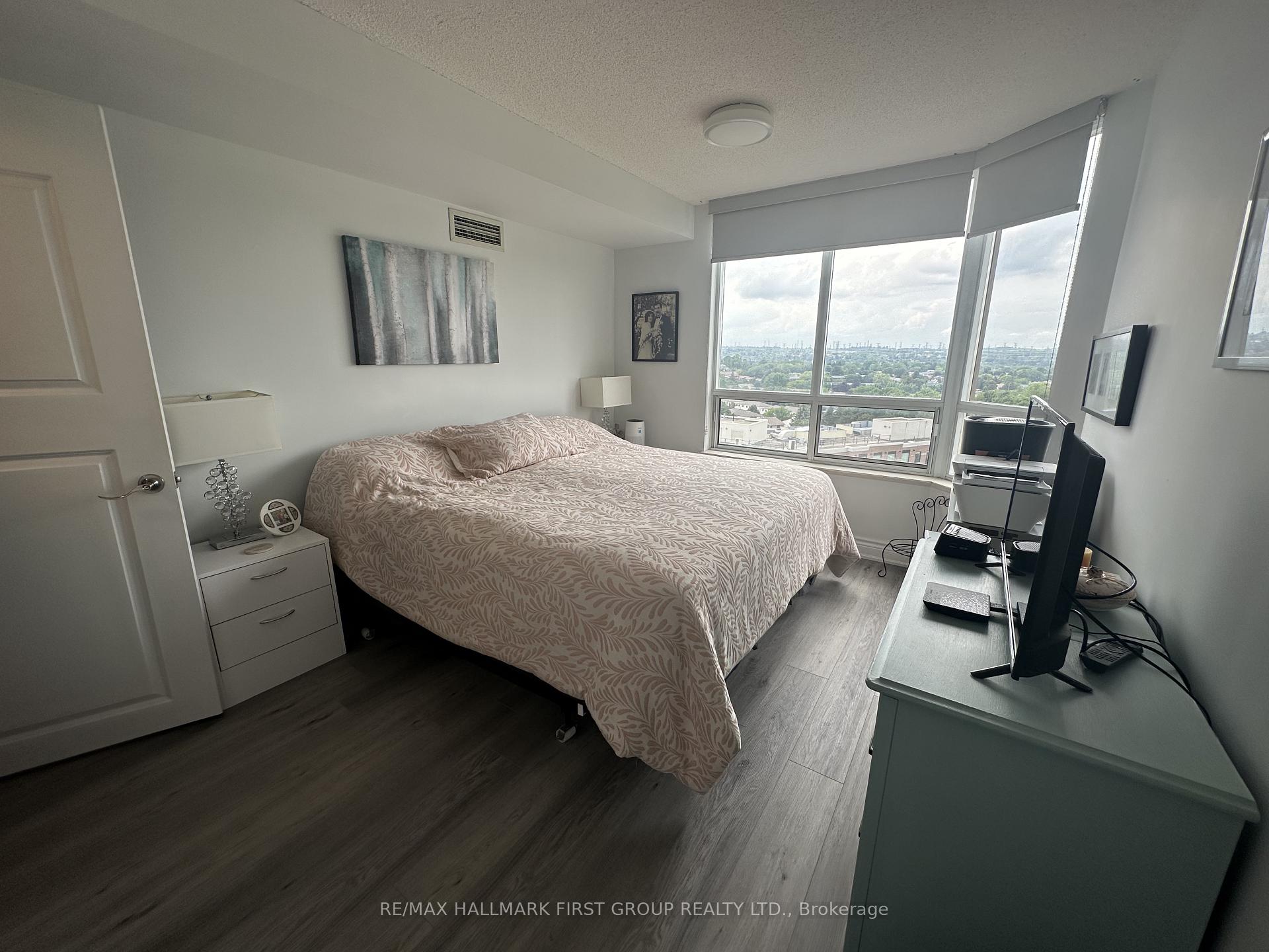 Photo 14 of Unit 1402, 1000 The Esplanade Road N, Pickering, Town Centre — HOMEH