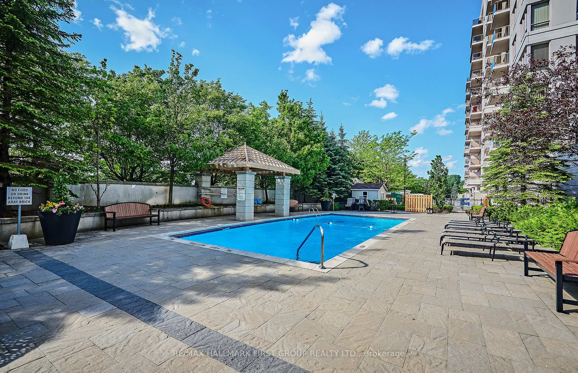 Photo 17 of Unit 1402, 1000 The Esplanade Road N, Pickering, Town Centre — HOMEH