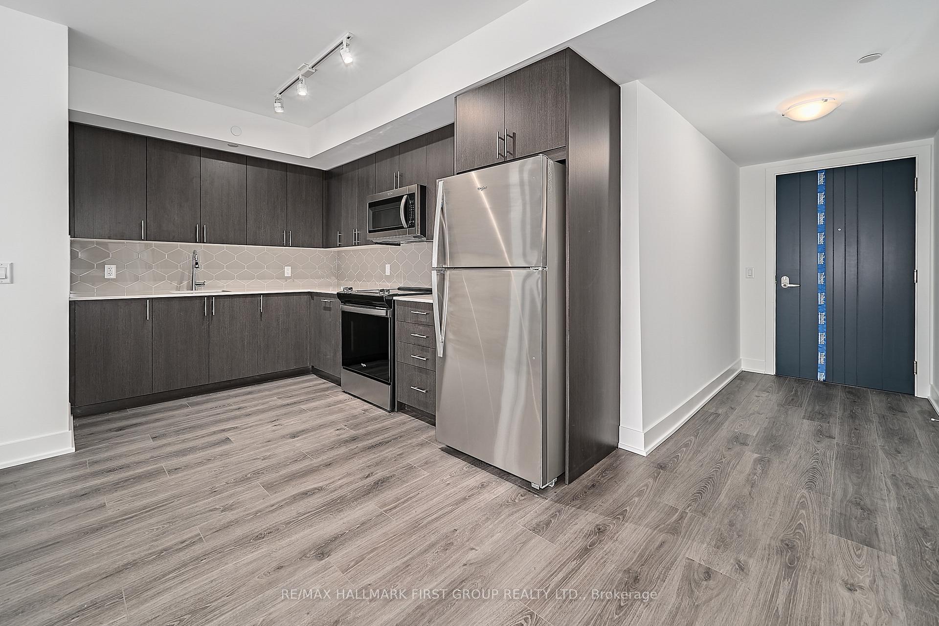 Photo 8 of Unit 2708, 2545 Simcoe Street N, Oshawa, Windfields — HOMEH