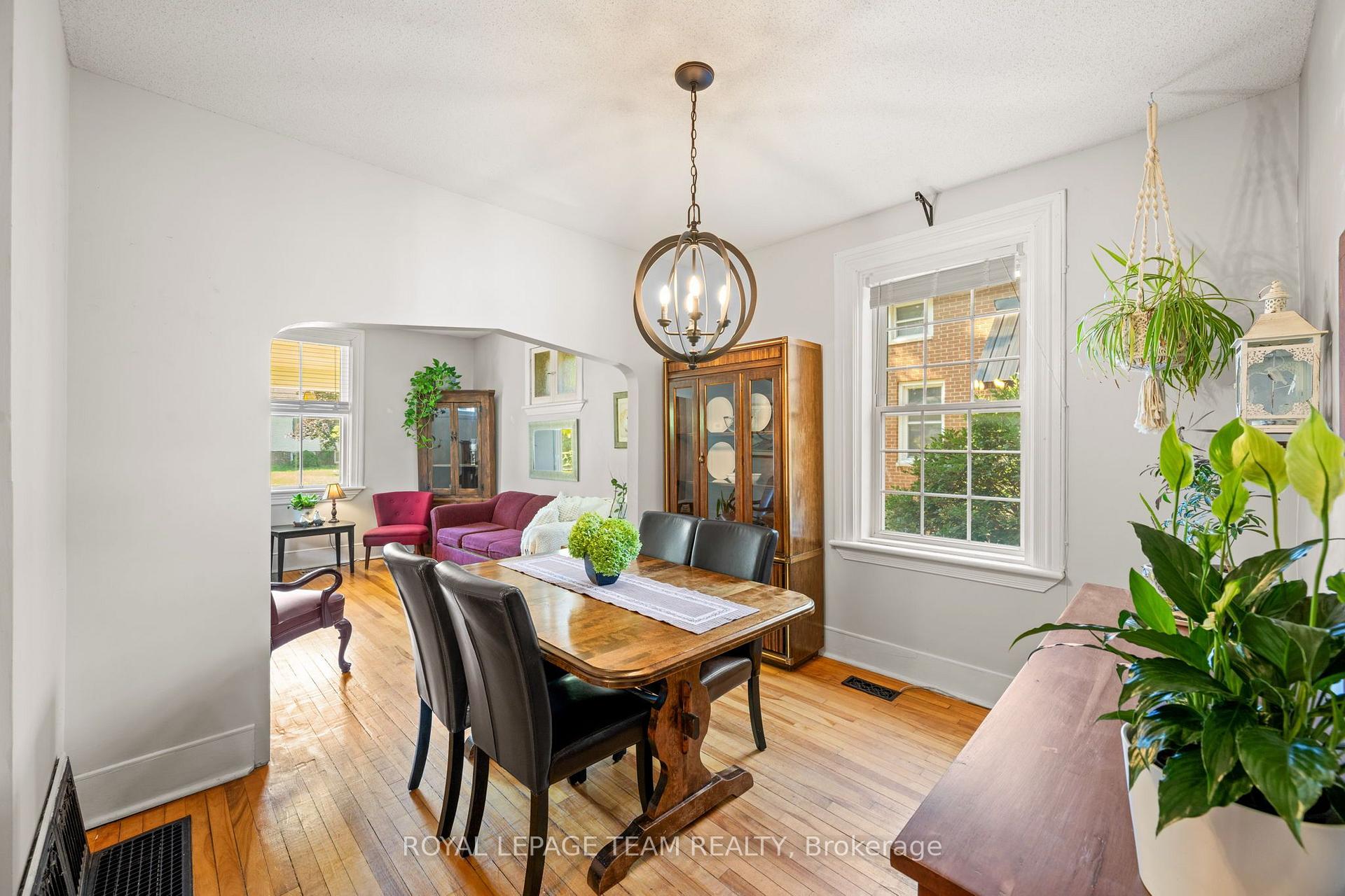 Photo 7 of 6215 Abbott Street W, Ottawa, Stittsville (Central) — HOMEH