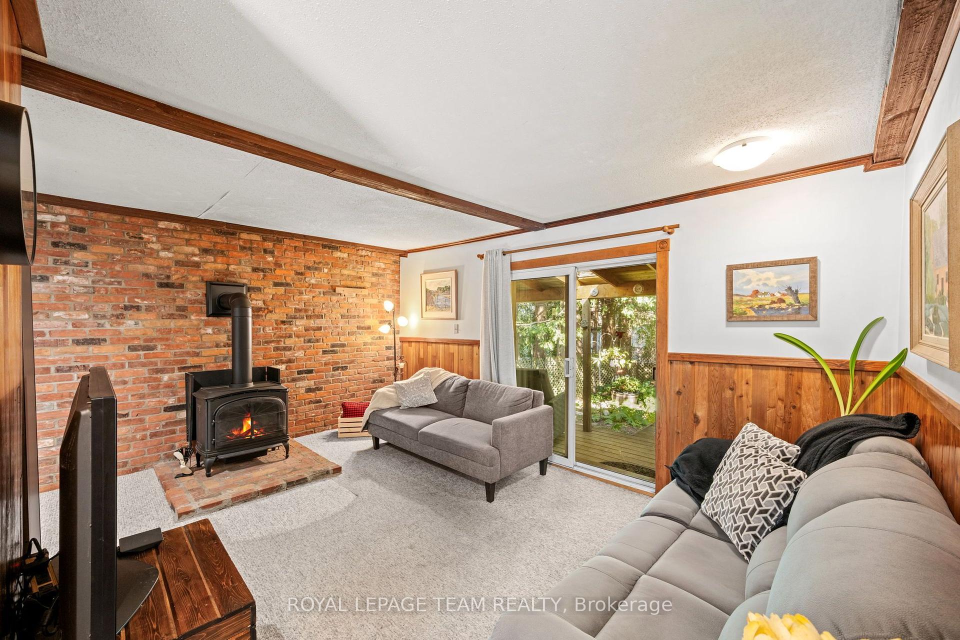 Photo 14 of 6215 Abbott Street W, Ottawa, Stittsville (Central) — HOMEH