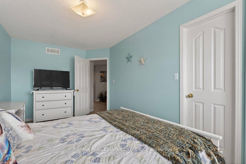 Photo 19 of Unit 29, 10 Cadham Boulevard, Hamilton, Broughton — HOMEH