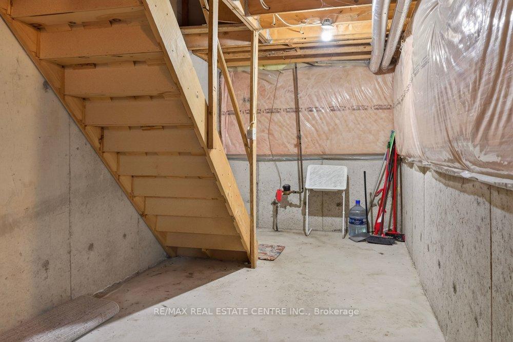 Photo 26 of Unit 29, 10 Cadham Boulevard, Hamilton, Broughton — HOMEH