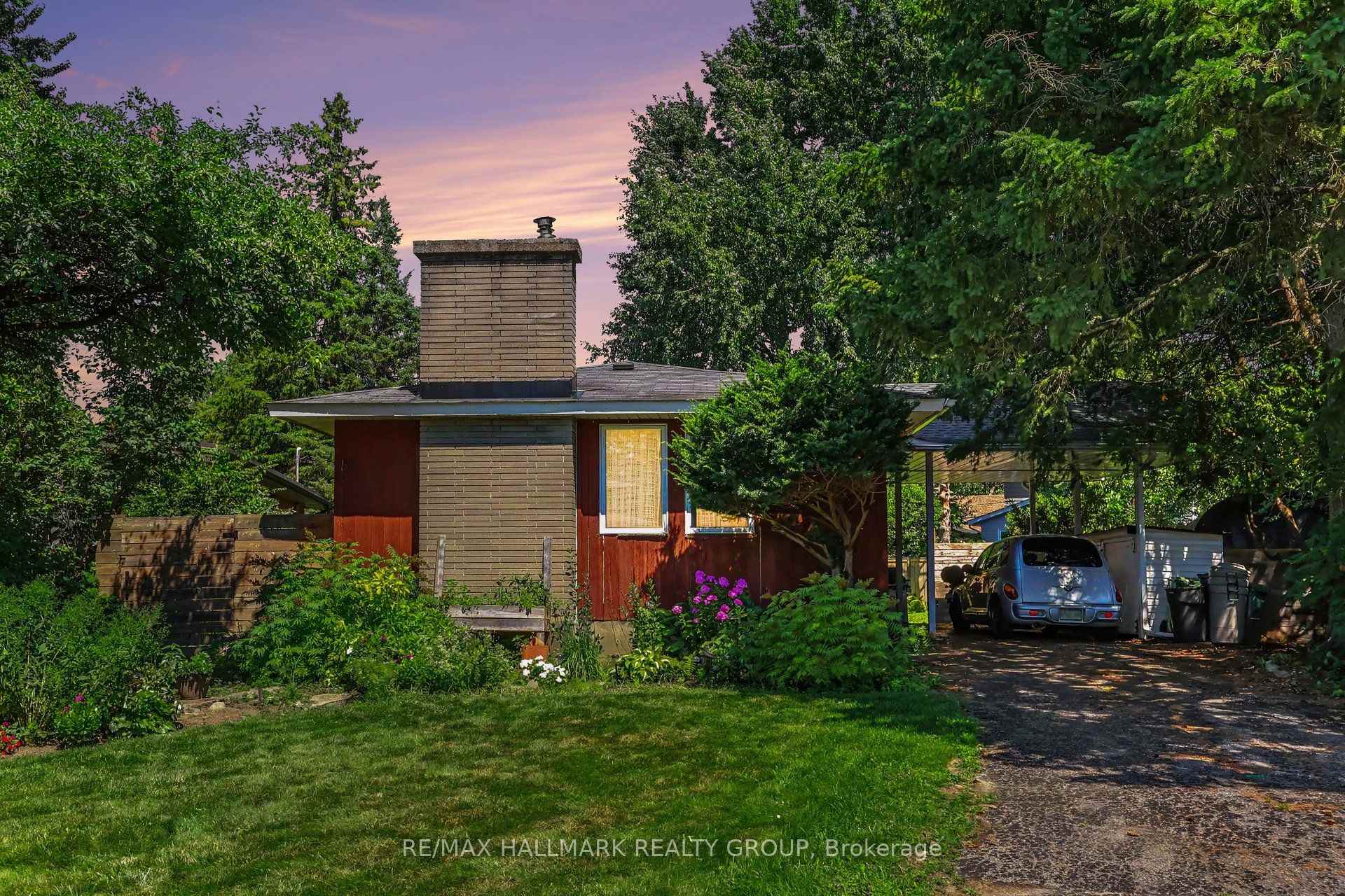 Photo 1 of 173 Wingham Place, Ottawa, Manor Park — HOMEH