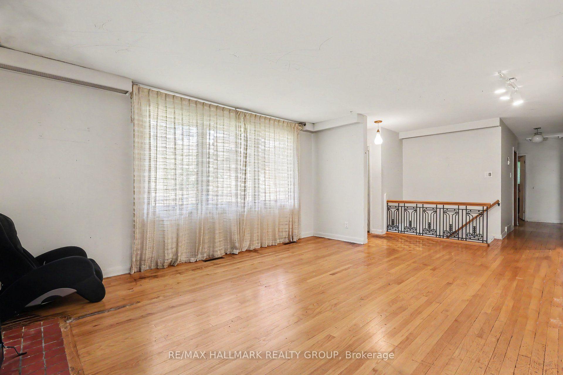 Photo 6 of 173 Wingham Place, Ottawa, Manor Park — HOMEH