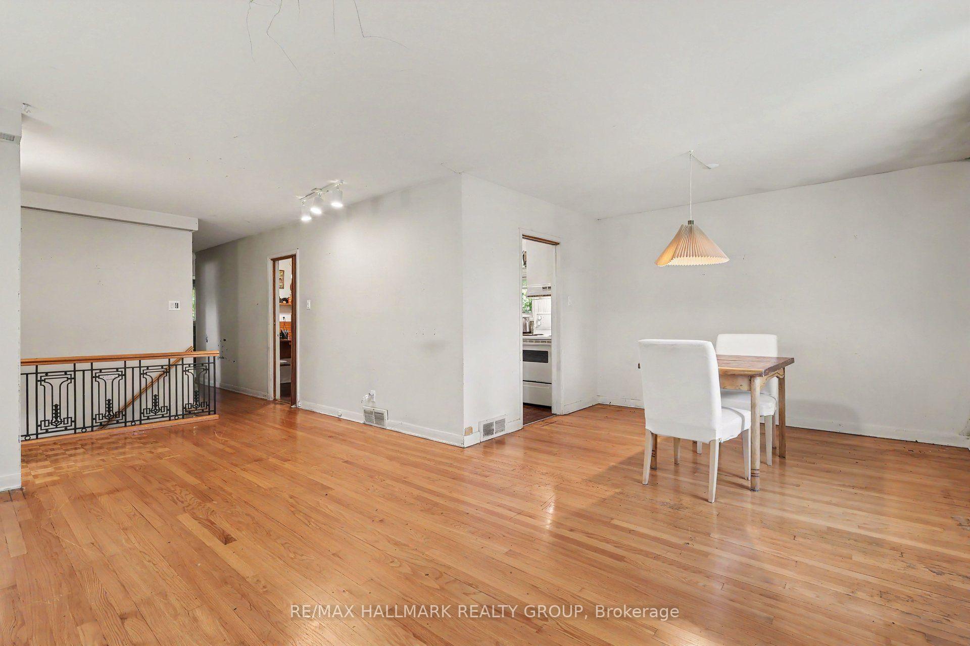 Photo 8 of 173 Wingham Place, Ottawa, Manor Park — HOMEH
