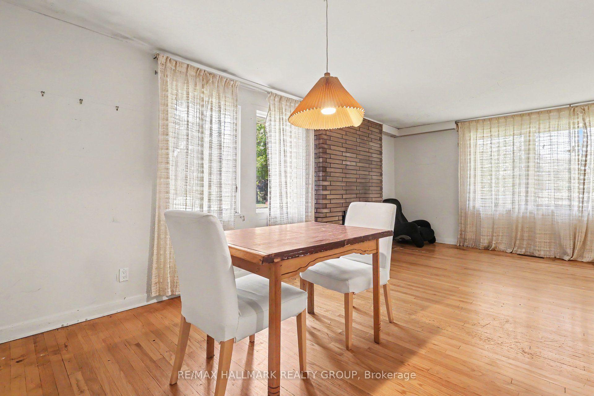 Photo 10 of 173 Wingham Place, Ottawa, Manor Park — HOMEH