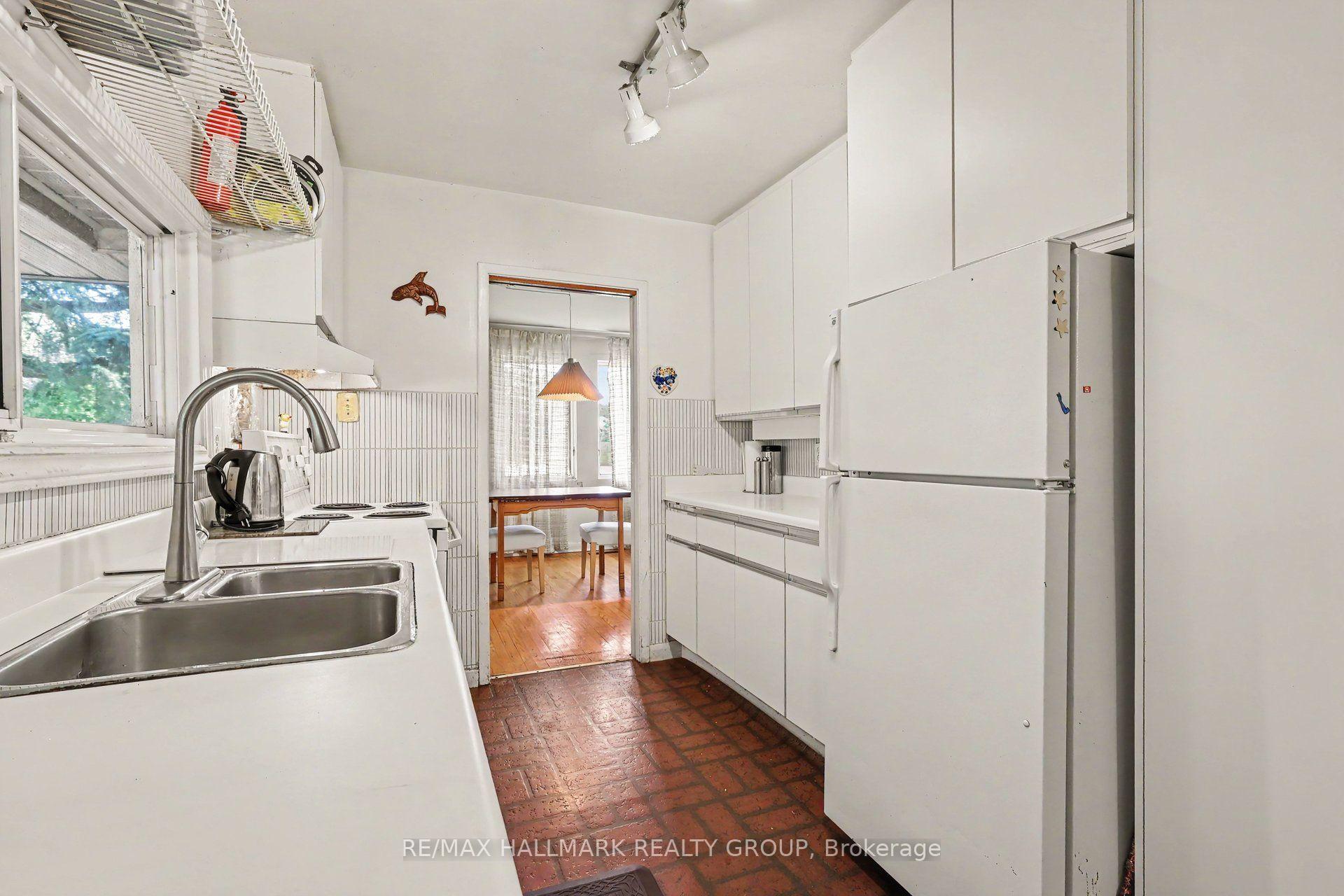 Photo 14 of 173 Wingham Place, Ottawa, Manor Park — HOMEH