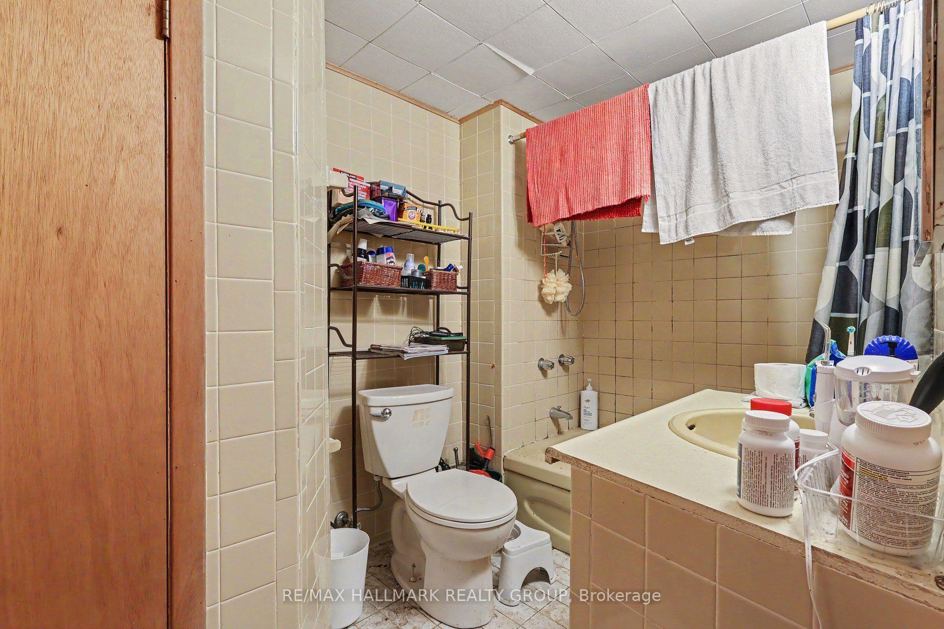 Photo 23 of 173 Wingham Place, Ottawa, Manor Park — HOMEH