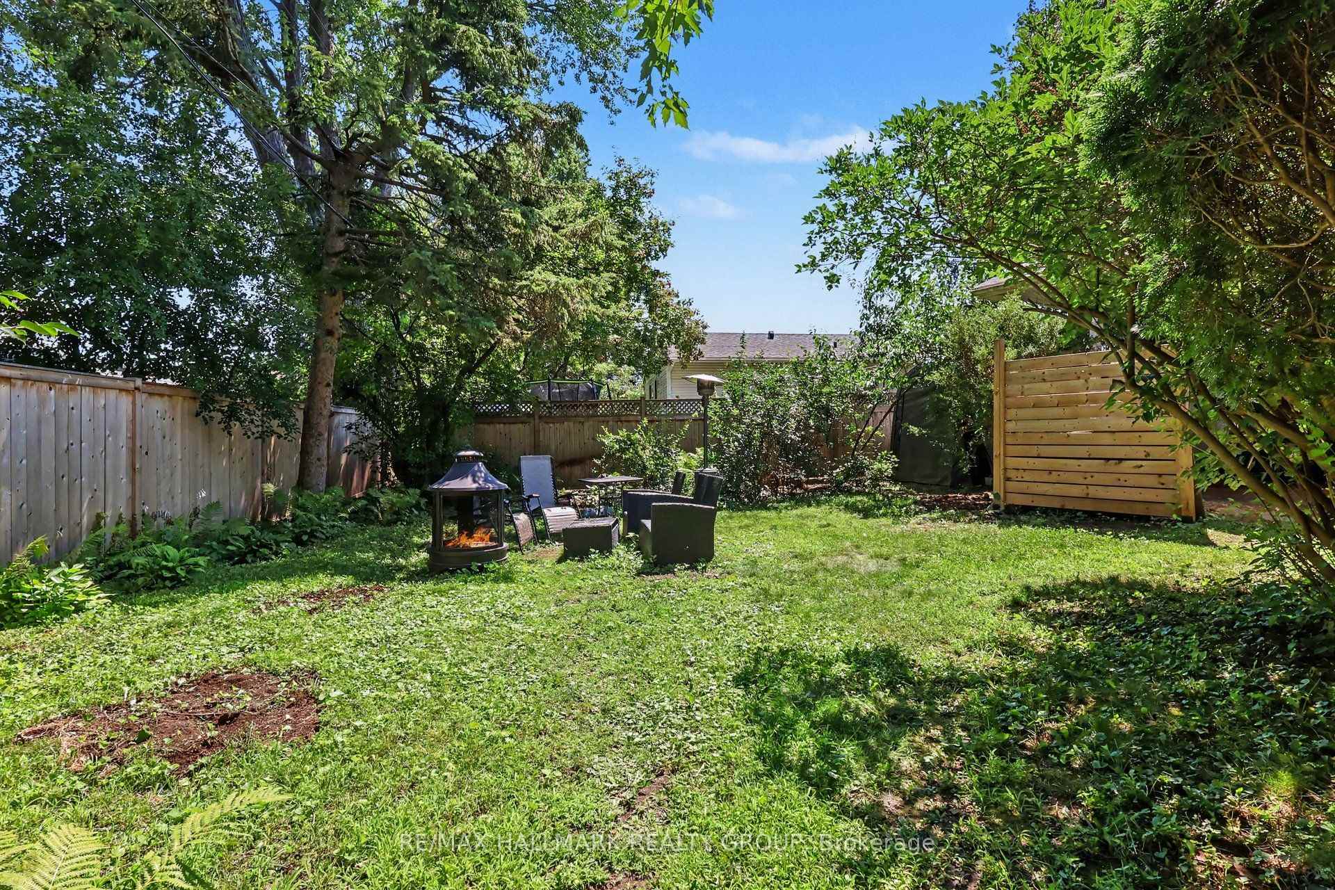 Photo 24 of 173 Wingham Place, Ottawa, Manor Park — HOMEH
